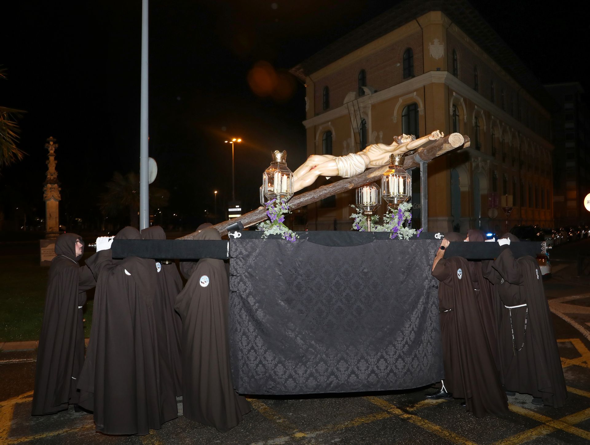 Procesión de Luz y Tinieblas