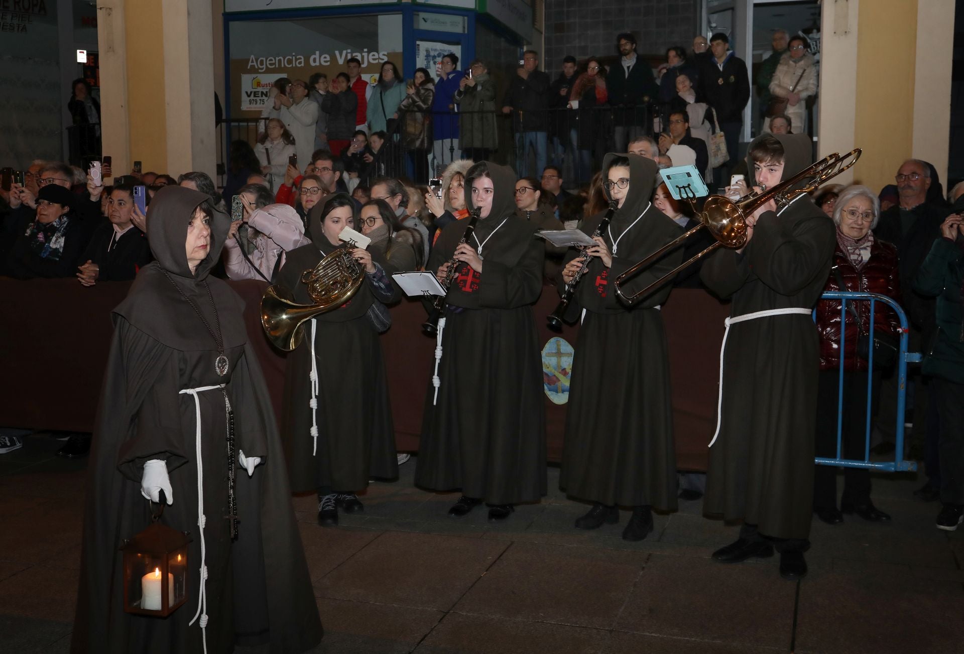 Procesión de Luz y Tinieblas