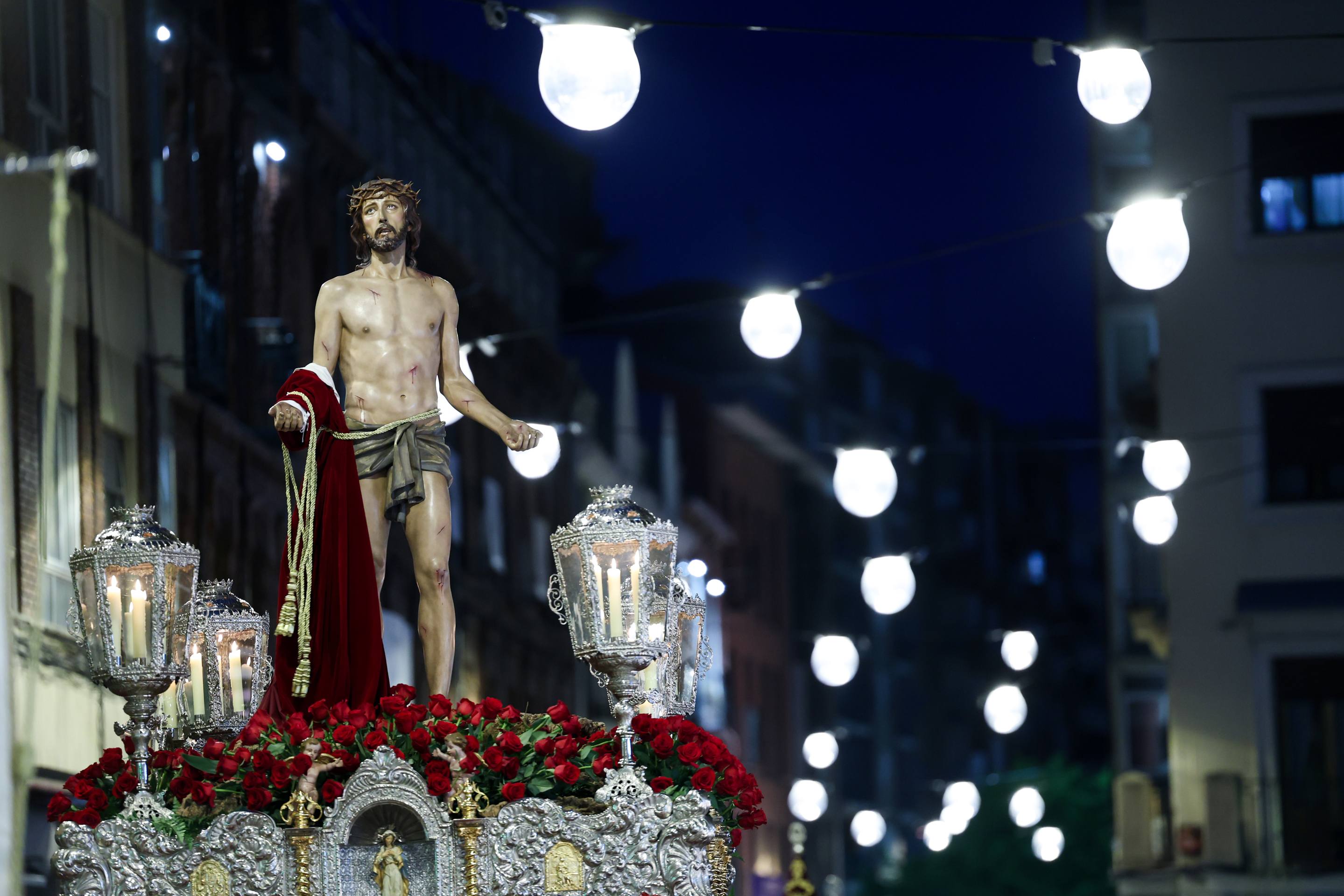 Las imágenes de la procesión del Santísimo Cristo Despojado y Nuestra Señora de la Amargura, en imágenes