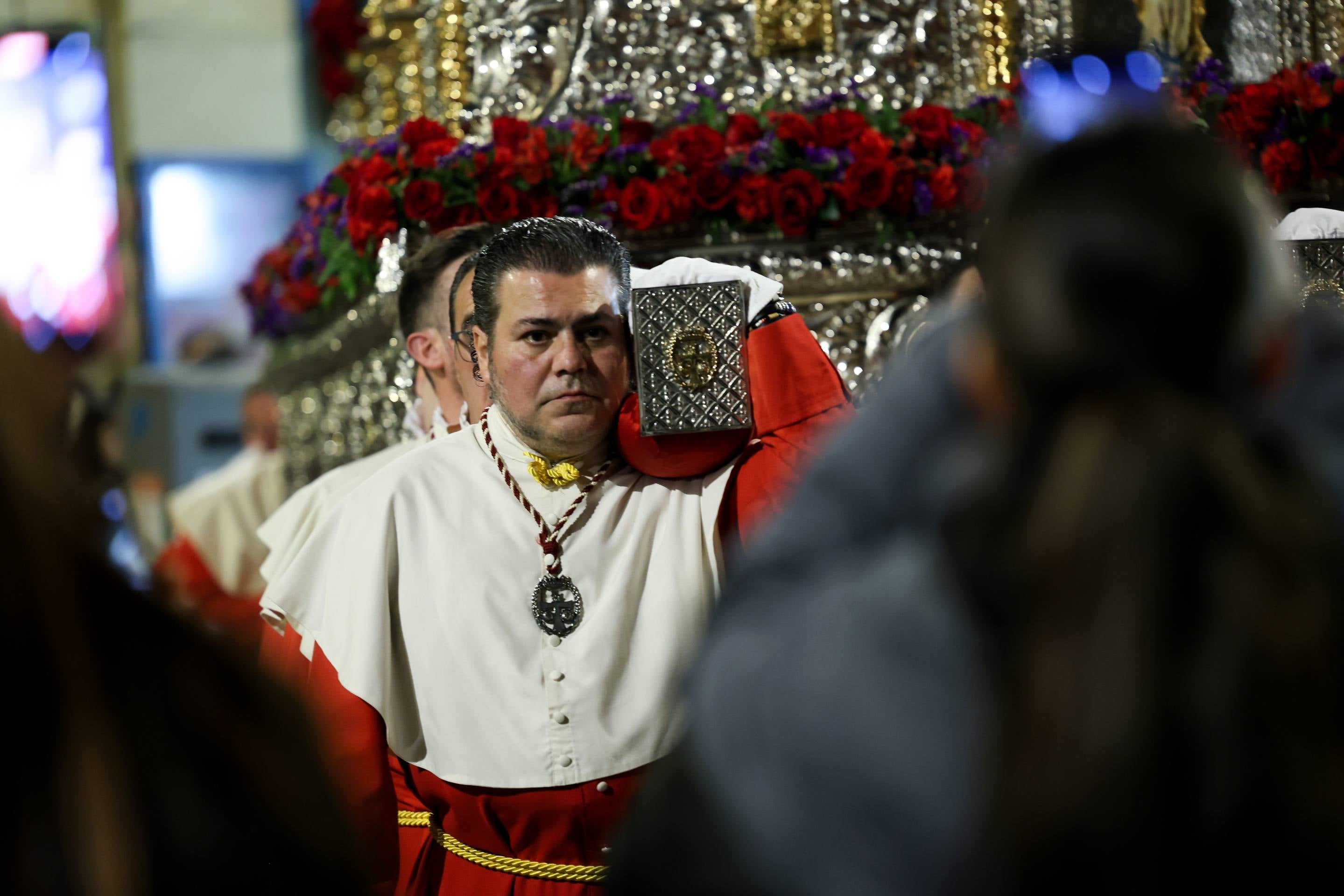 Las imágenes de la procesión del Santísimo Cristo Despojado y Nuestra Señora de la Amargura, en imágenes