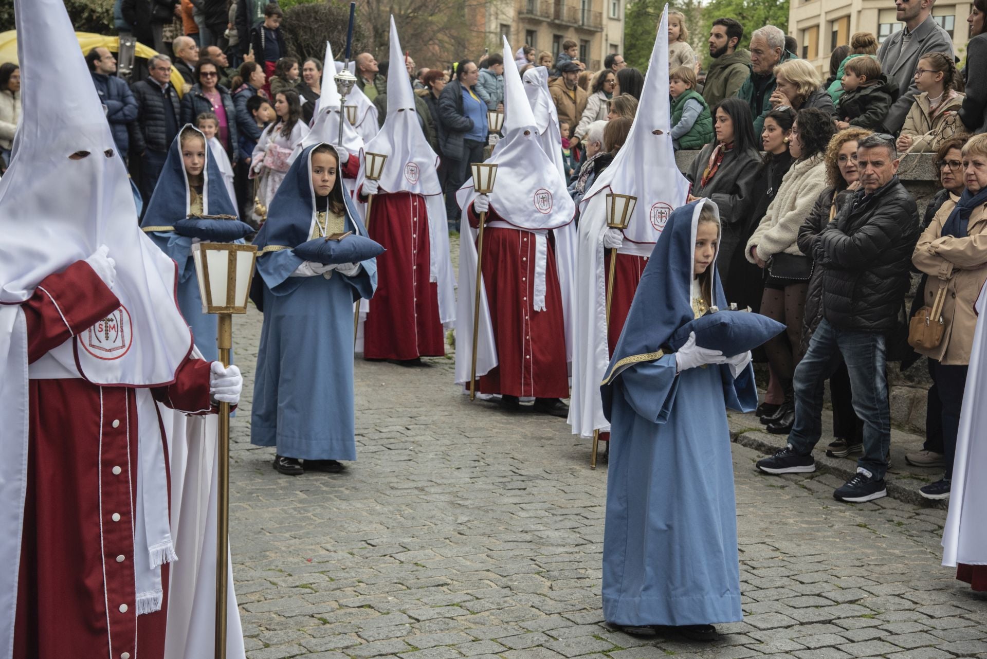 Fotos del Jueves Santo en Segovia (1 de 6)