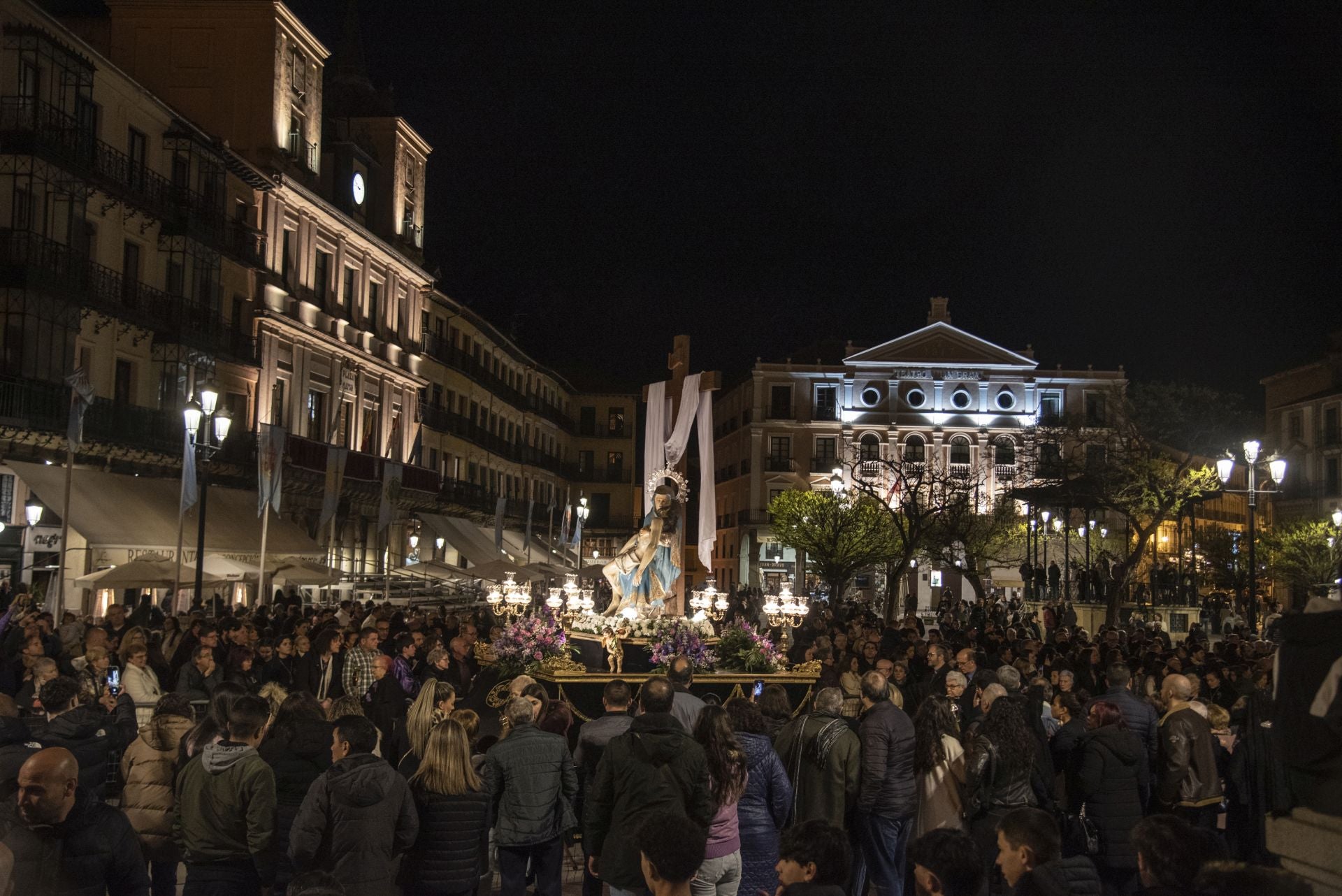 Fotos del Jueves Santo en Segovia (2 de 6)