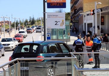 Una tromba de turistas pone a prueba las costuras de Segovia