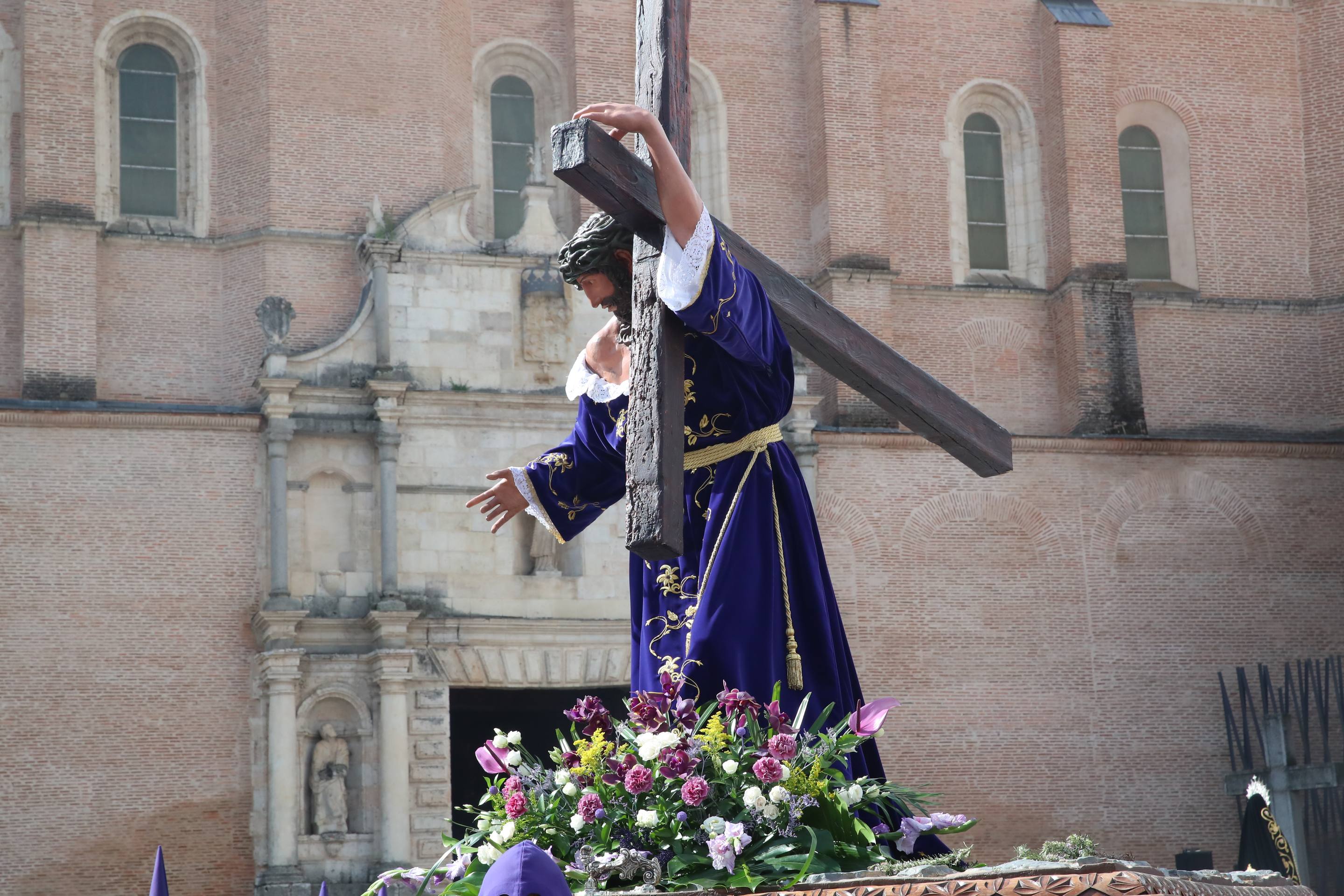 La procesión del Encuentro, en imágenes