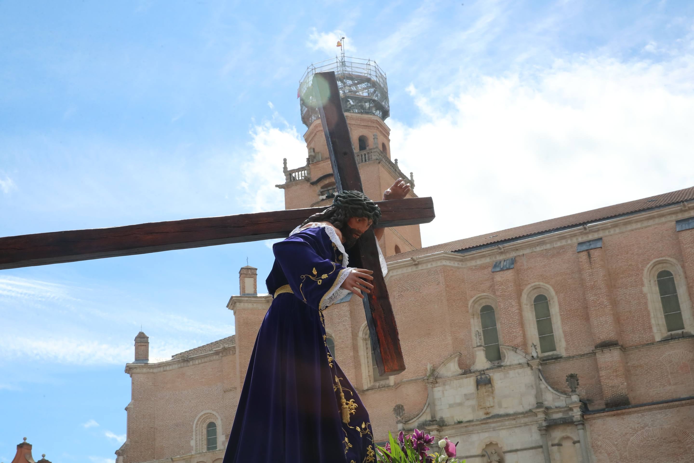 La procesión del Encuentro, en imágenes