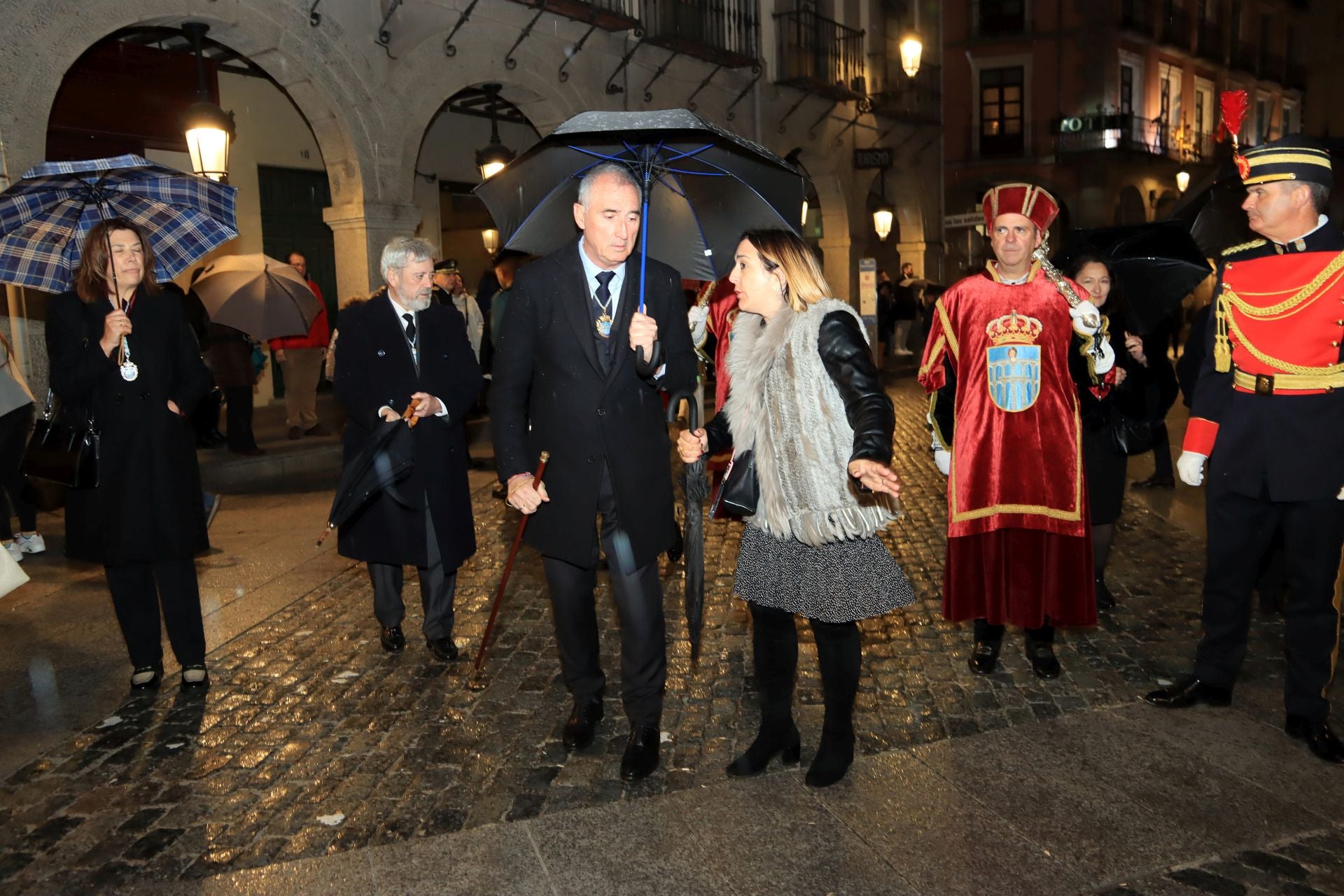 Fotos del Viernes Santo en Segovia (1 de 2)