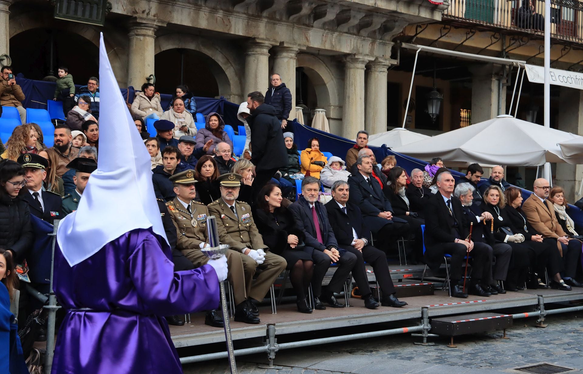 Fotos del Viernes Santo en Segovia (1 de 2)