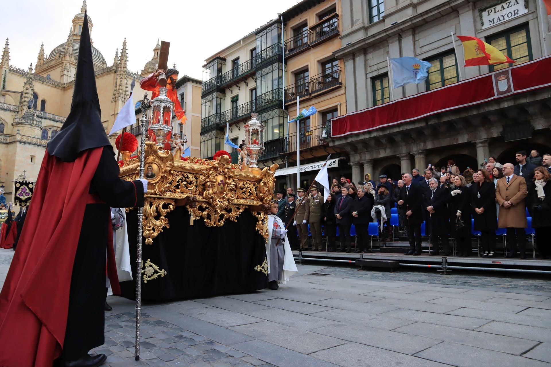 Fotos del Viernes Santo en Segovia (1 de 2)