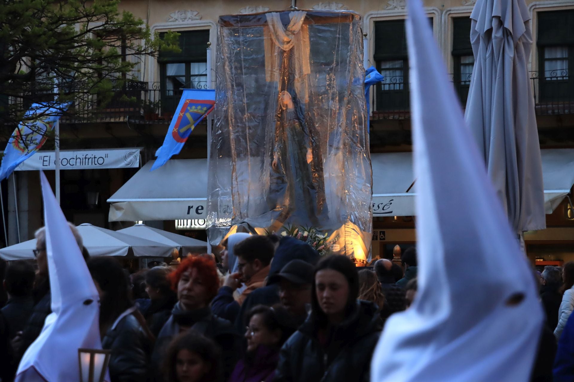 Fotos del Viernes Santo en Segovia (2 de 2)