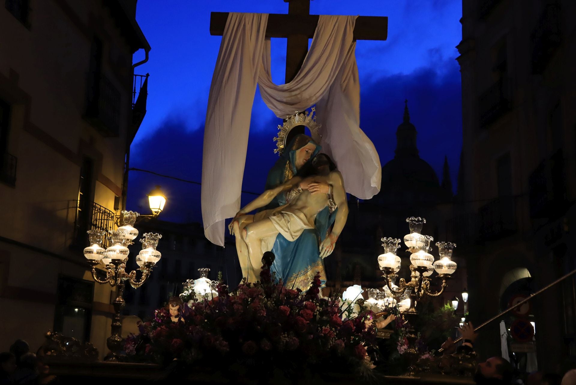 Fotos del Viernes Santo en Segovia (2 de 2)