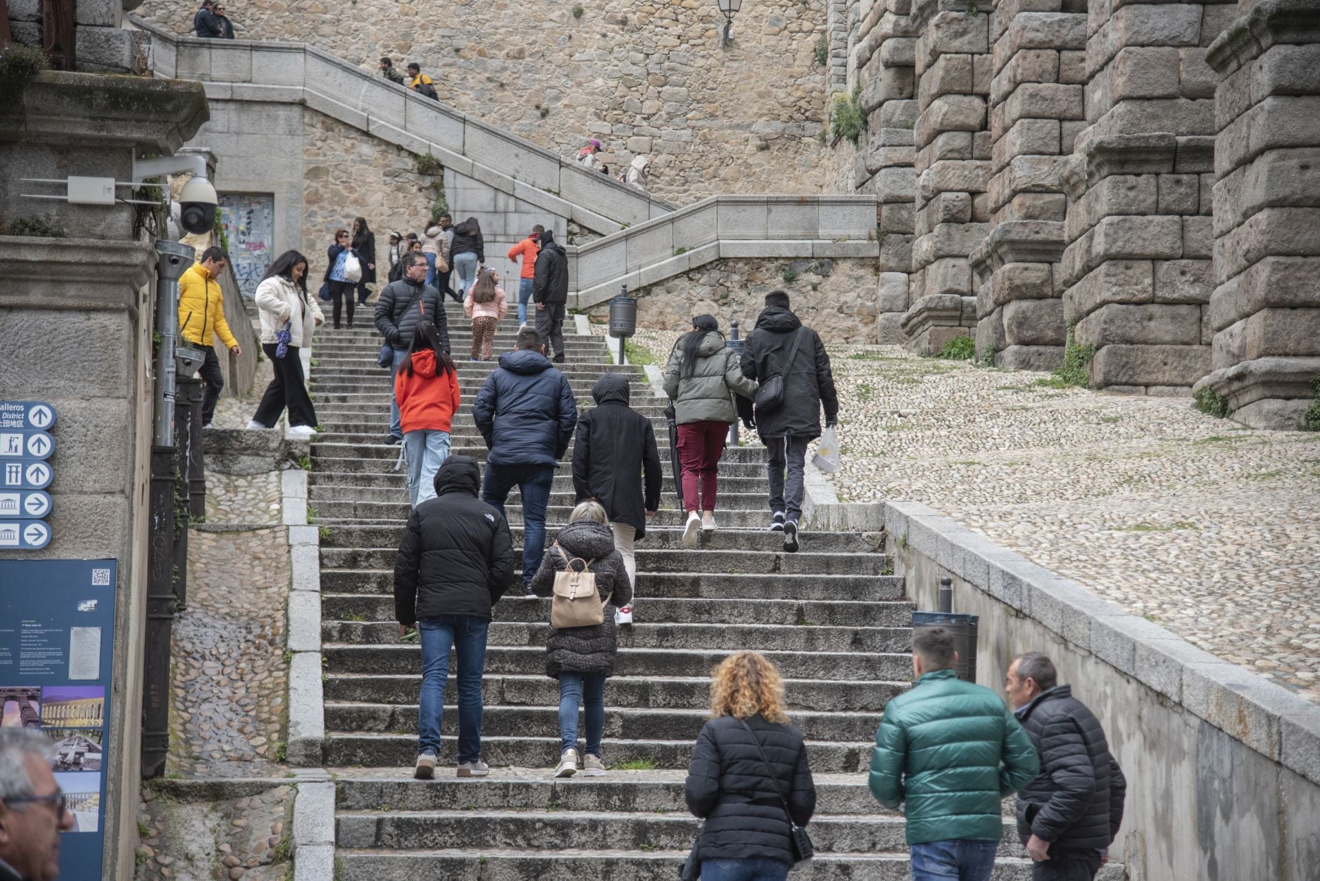 Sábado Santo, de turismo por Segovia