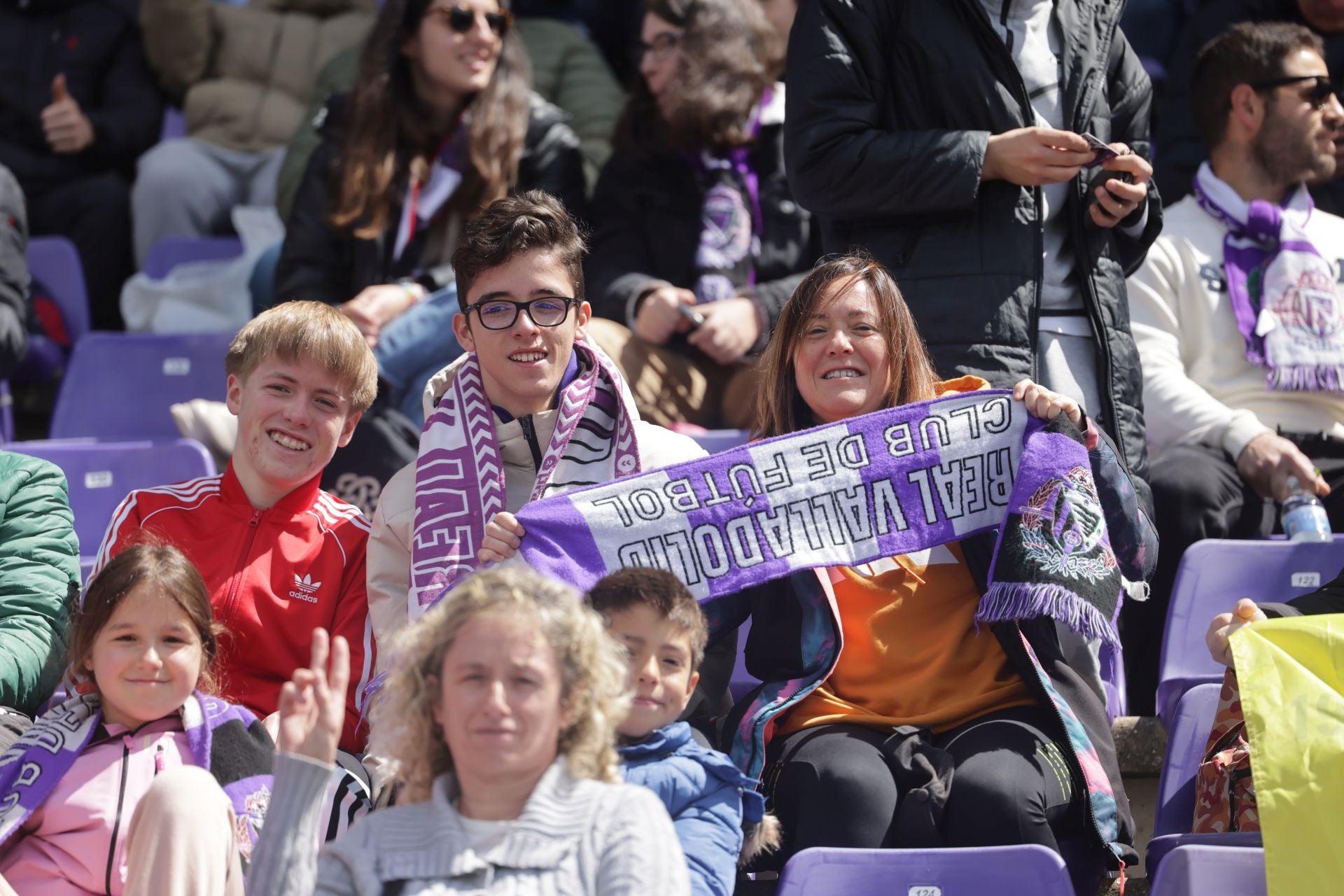 Búscate en la grada del Real Valladolid - Osasuna (4/4)