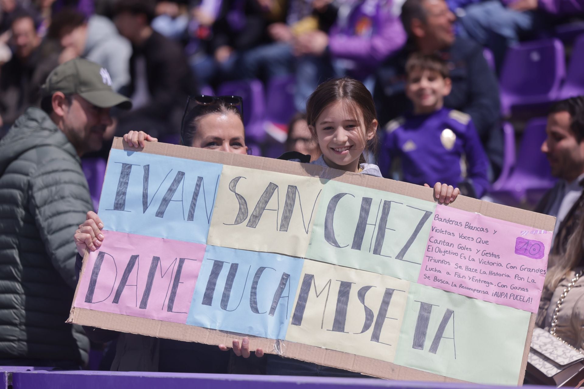 Búscate en la grada del Real Valladolid - Osasuna (4/4)