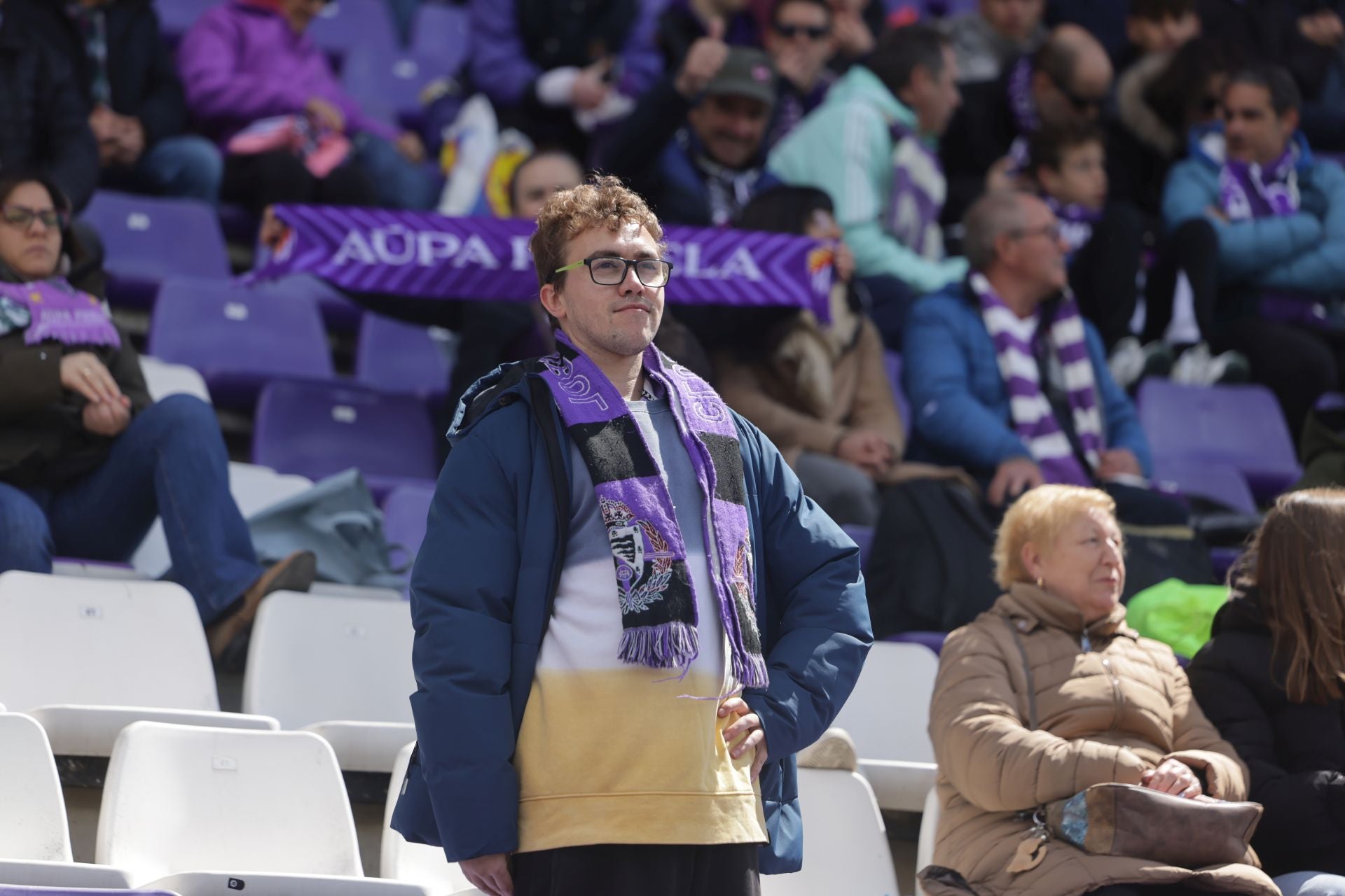 Búscate en la grada del Real Valladolid - Osasuna (4/4)