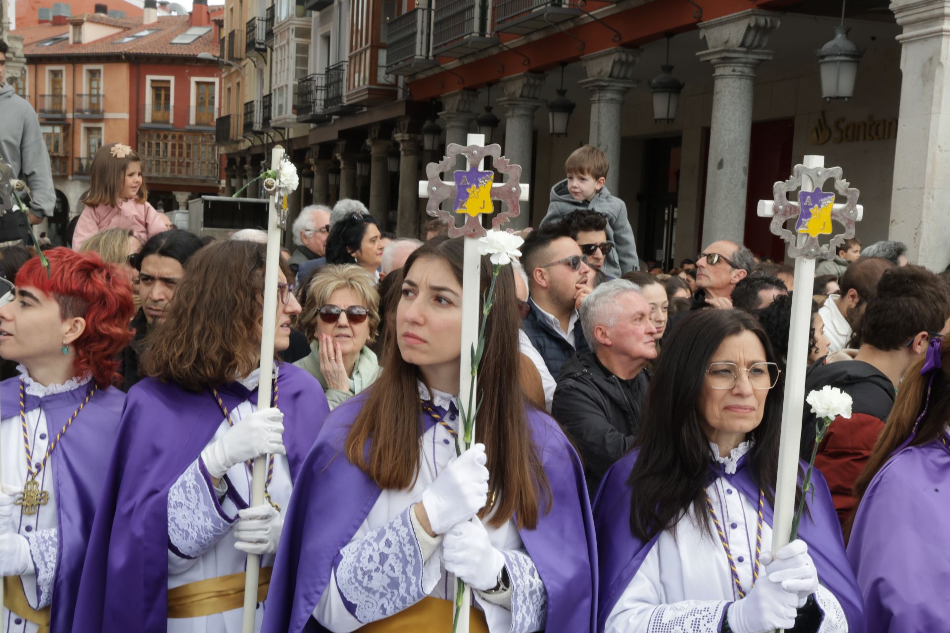 La Misa Pascual y el Encuentro de Jesús Resucitado con la Virgen de la Alegría en Valladolid