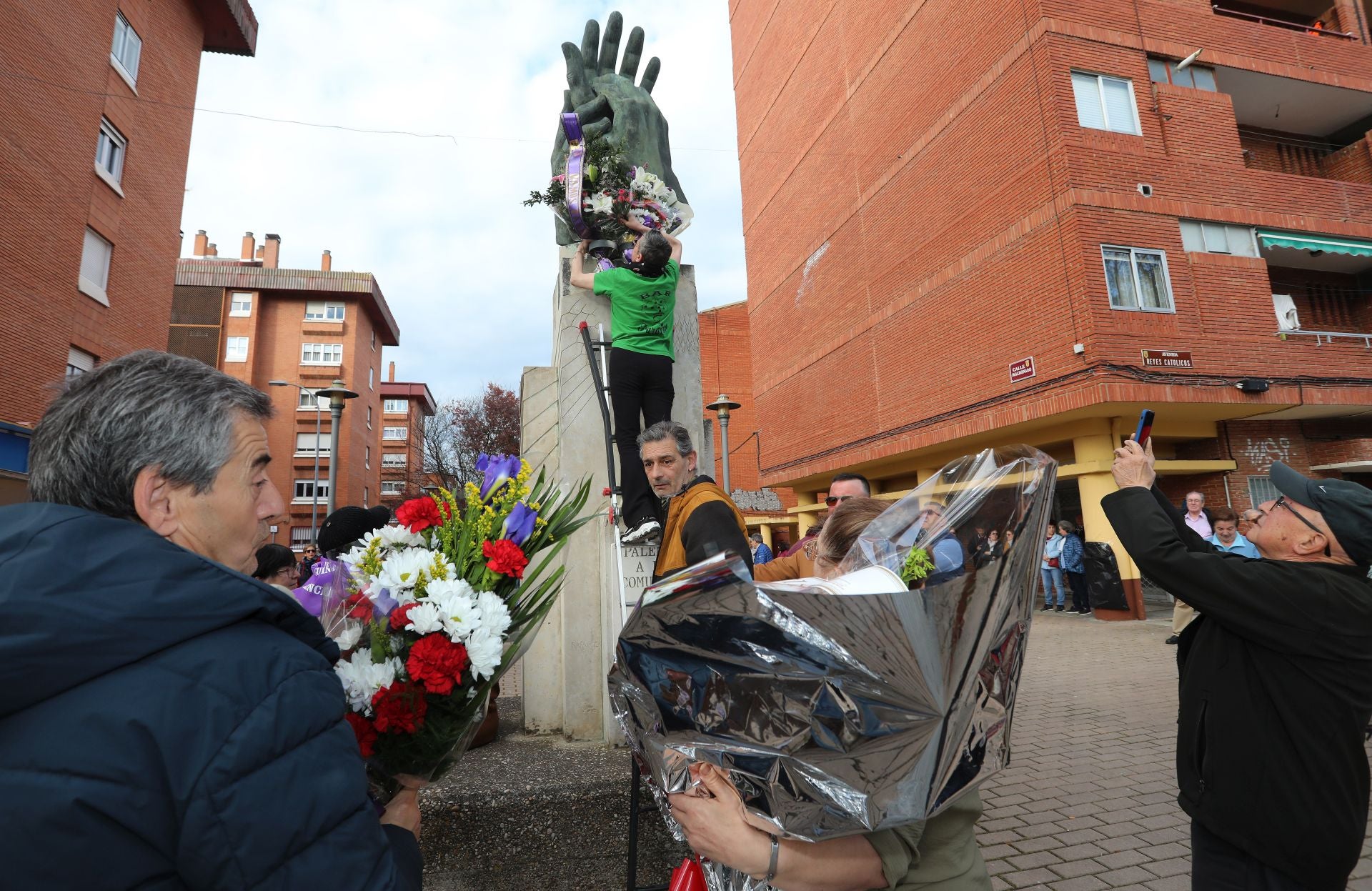 Pan y guindas homenajea a los Comuneros