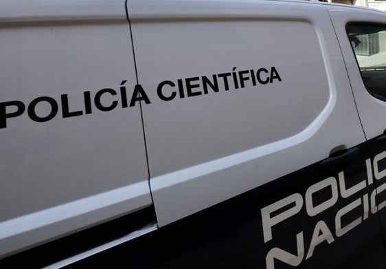 Un vehículo de la Policía Científica, en una imagen de archivo.