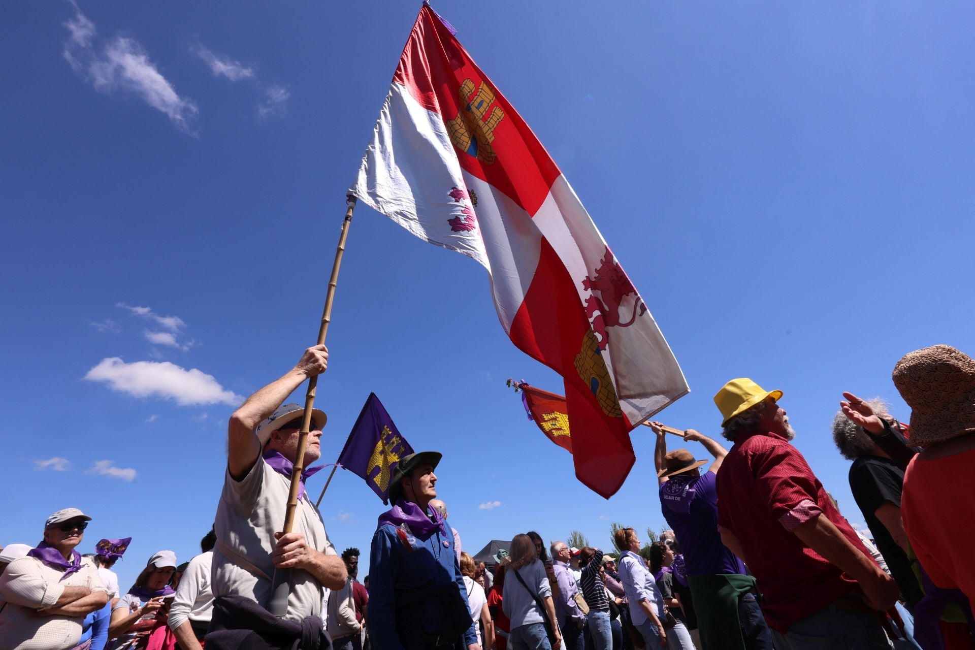 Fiesta por el Día de Castilla y León en Villalar
