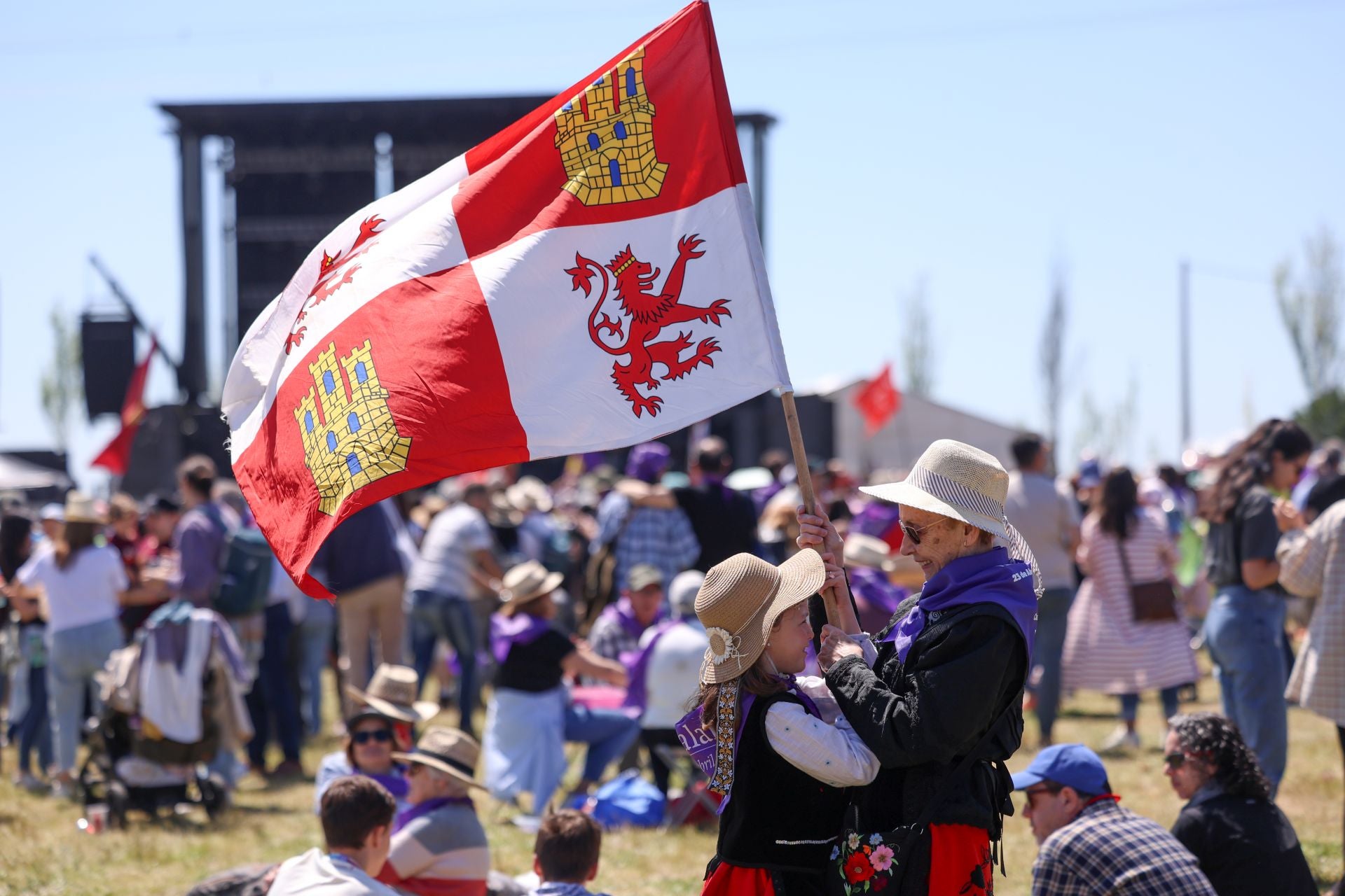 Fiesta por el Día de Castilla y León en Villalar