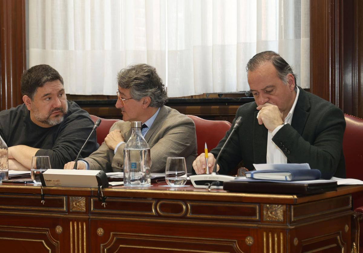 Domiciano Curiel asume la condición de diputado provincial no adscrito