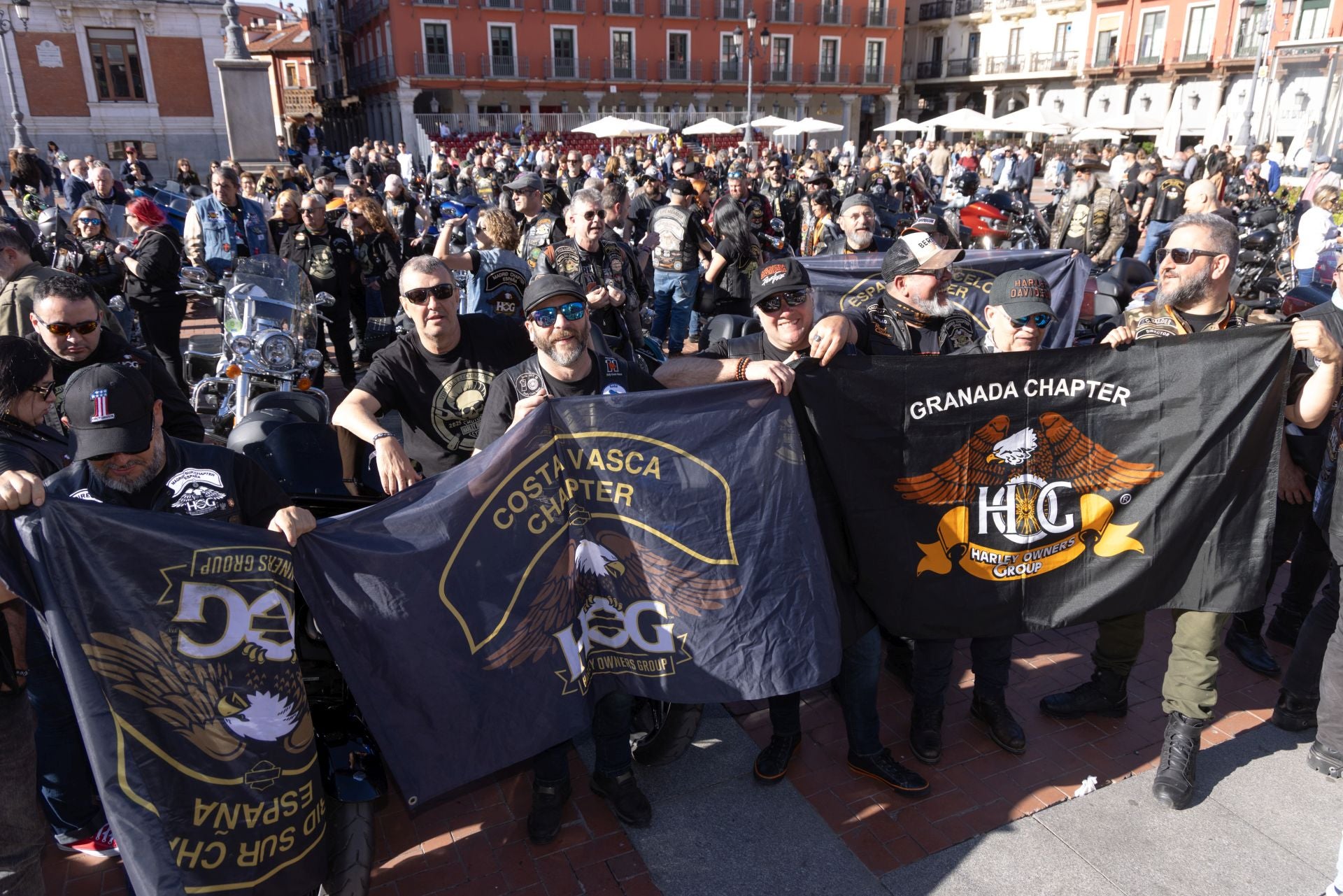 Las imágenes de las motos en la VIII Lechazada sobre Harley Davidson