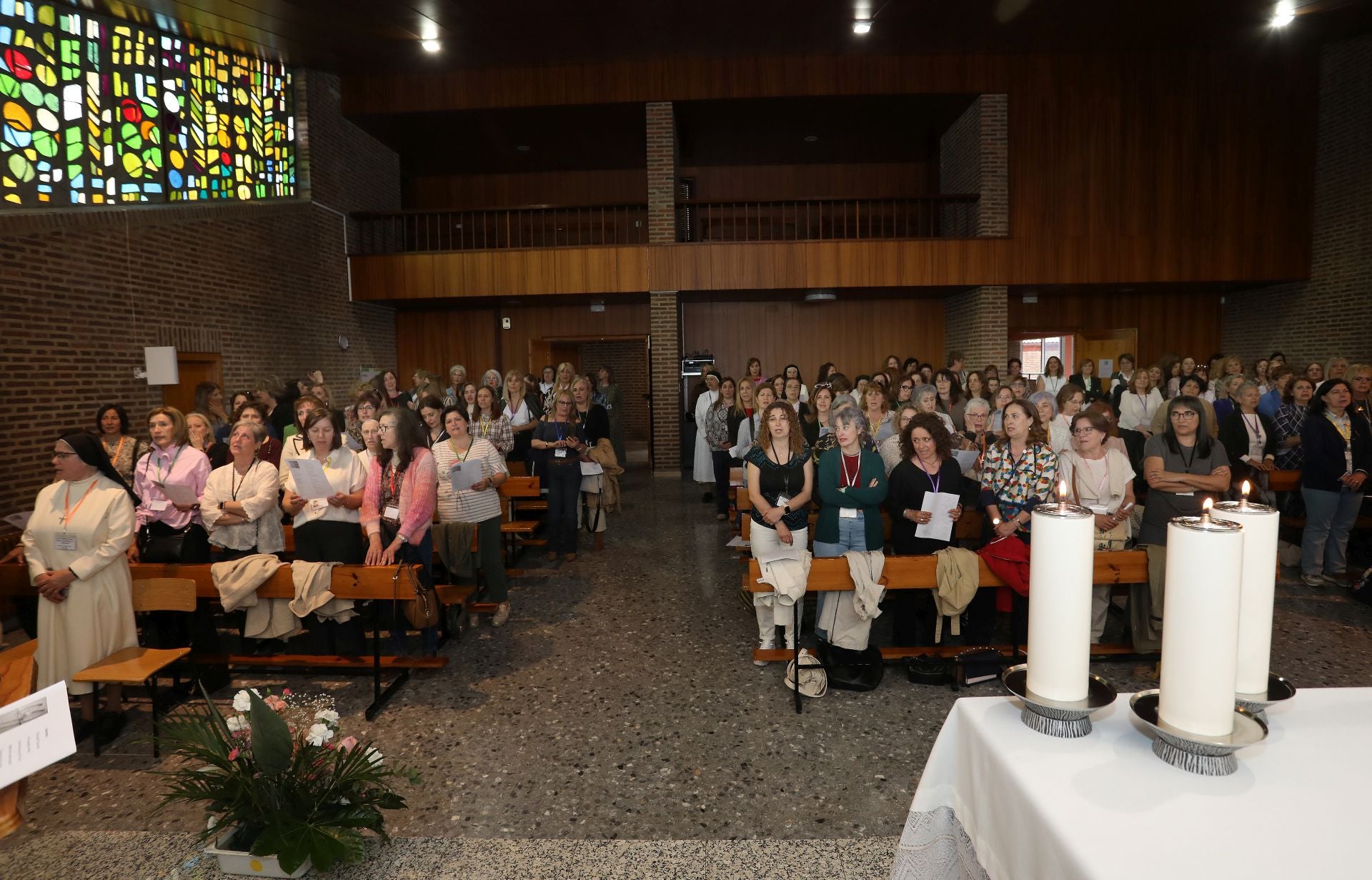 Encuentro de antiguas alumnas en el colegio Corazón de María