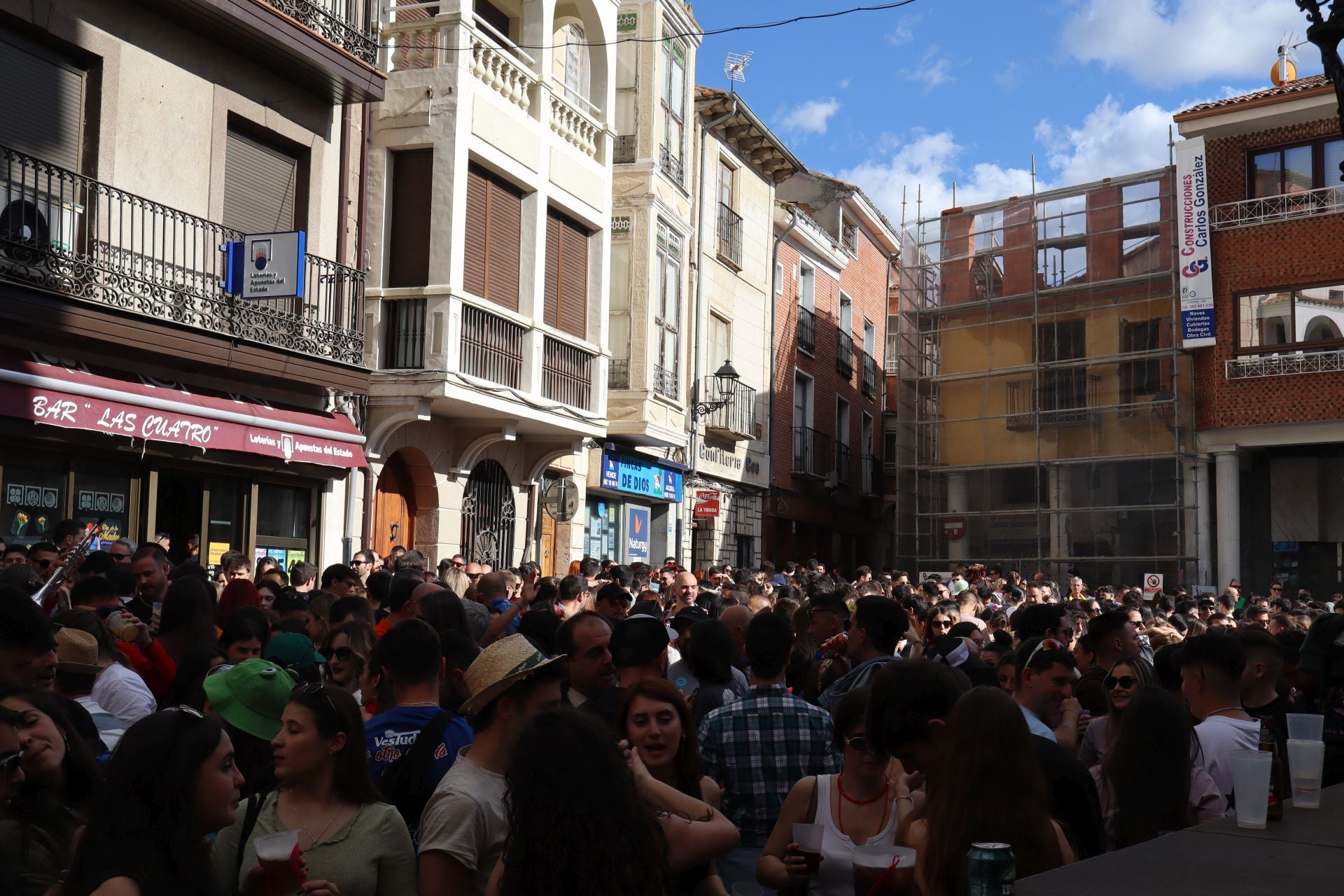 Las imágenes de la XXII edición de las charangas de Peñafiel