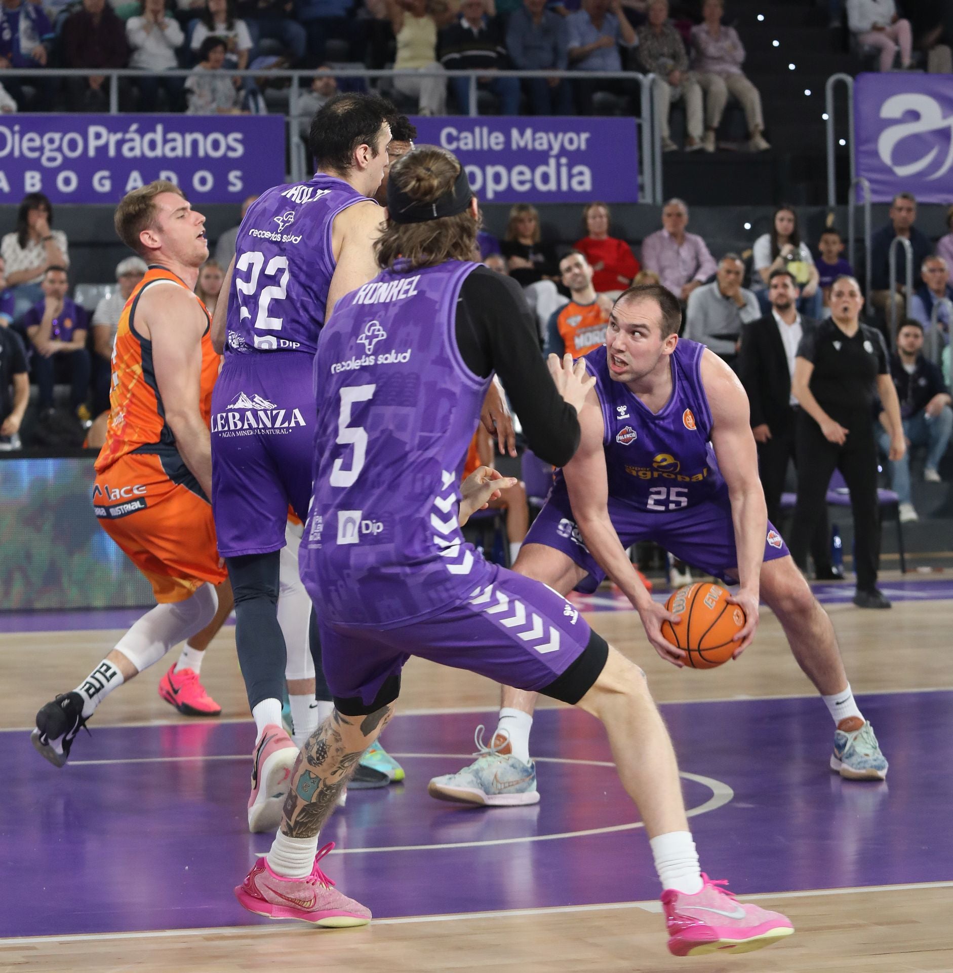 Súper Agropal Palencia 81-68 CB Morón
