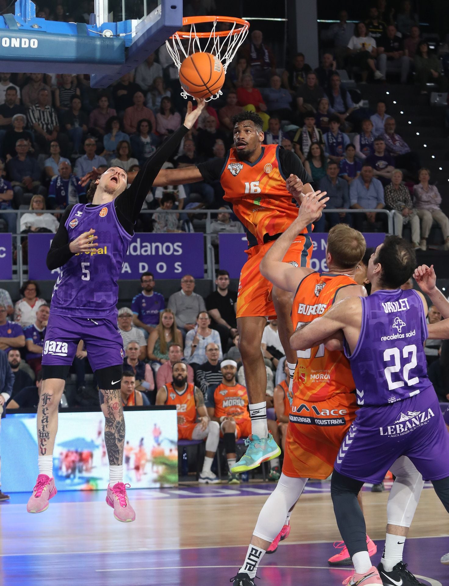 Súper Agropal Palencia 81-68 CB Morón