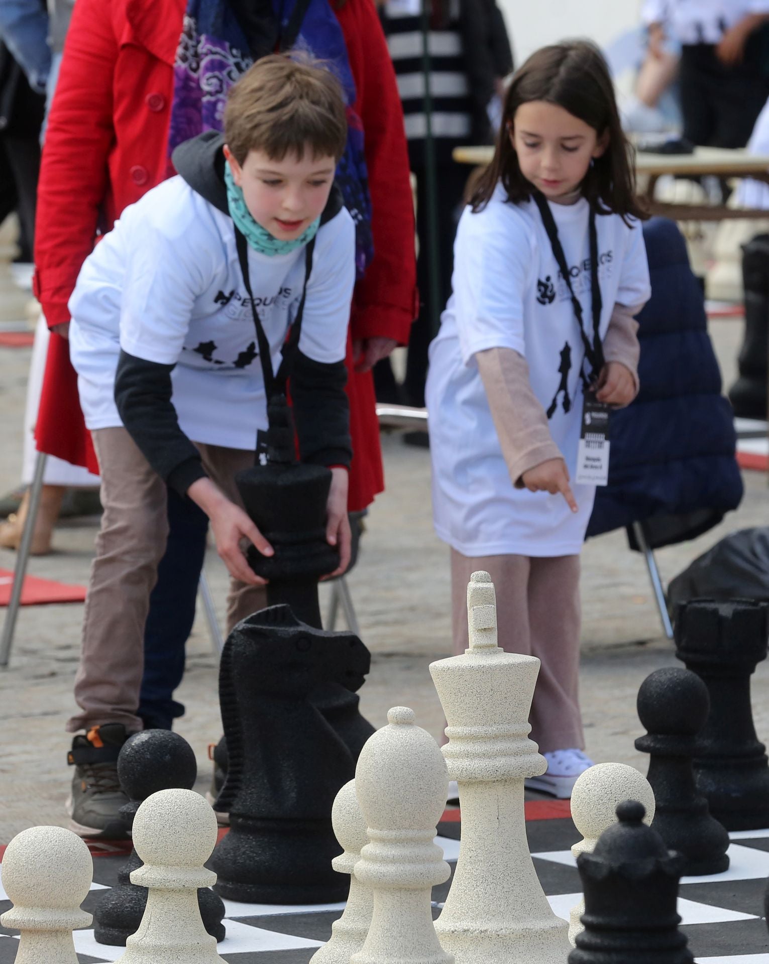 El torneo de ajedrez junto al Acueducto, en imágenes
