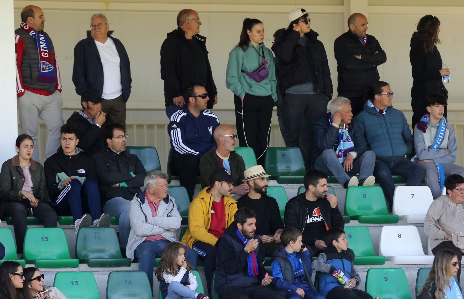 Búscate en La Albuera durante el Segoviana vs Barakaldo