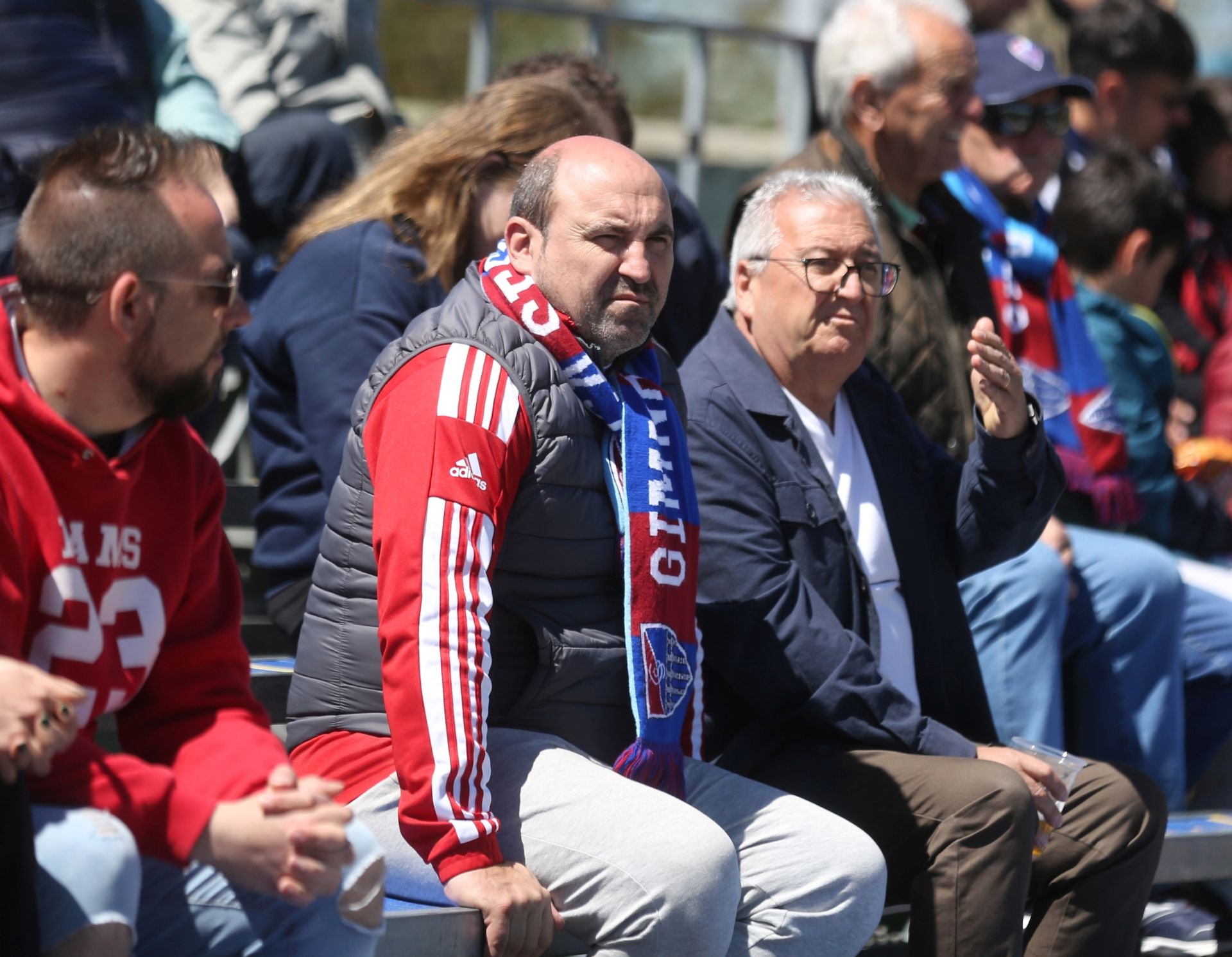 Búscate en La Albuera durante el Segoviana vs Barakaldo
