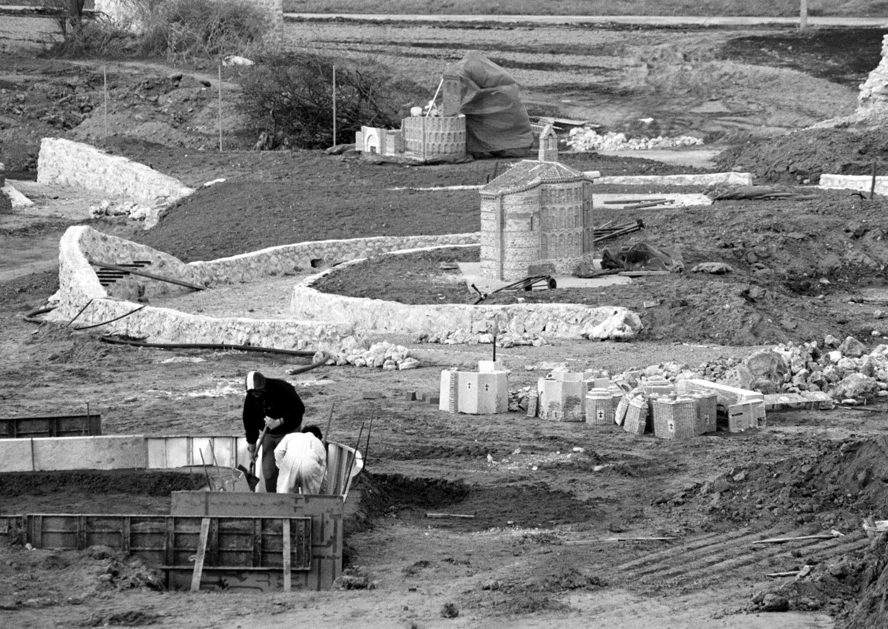 Parque Temático de Réplicas del mudéjar en Olmedo. 4 de abril de 1999.