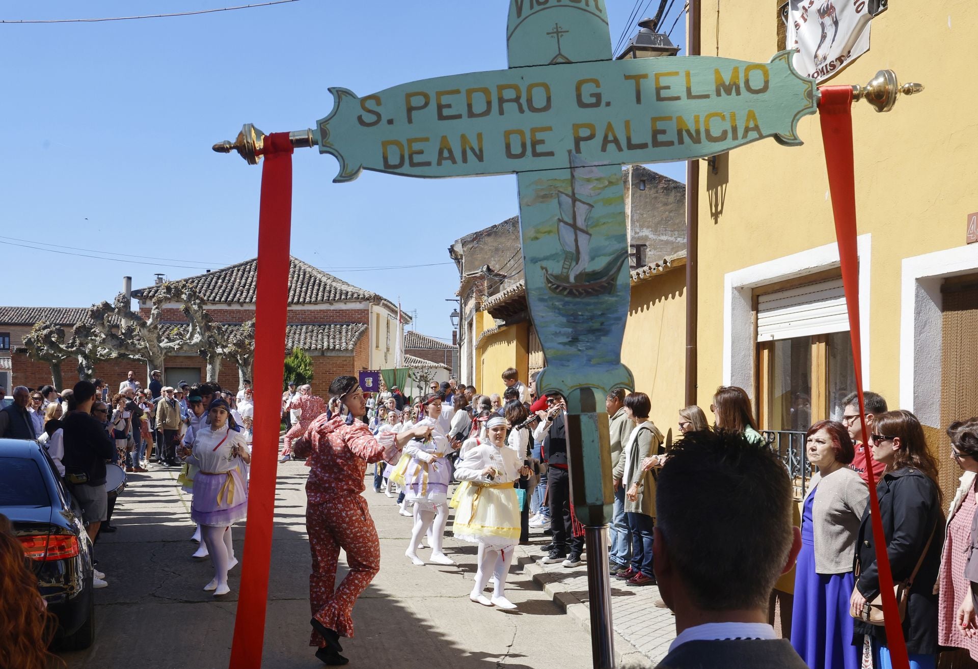 Frómista vibra con la procesión por San Telmo