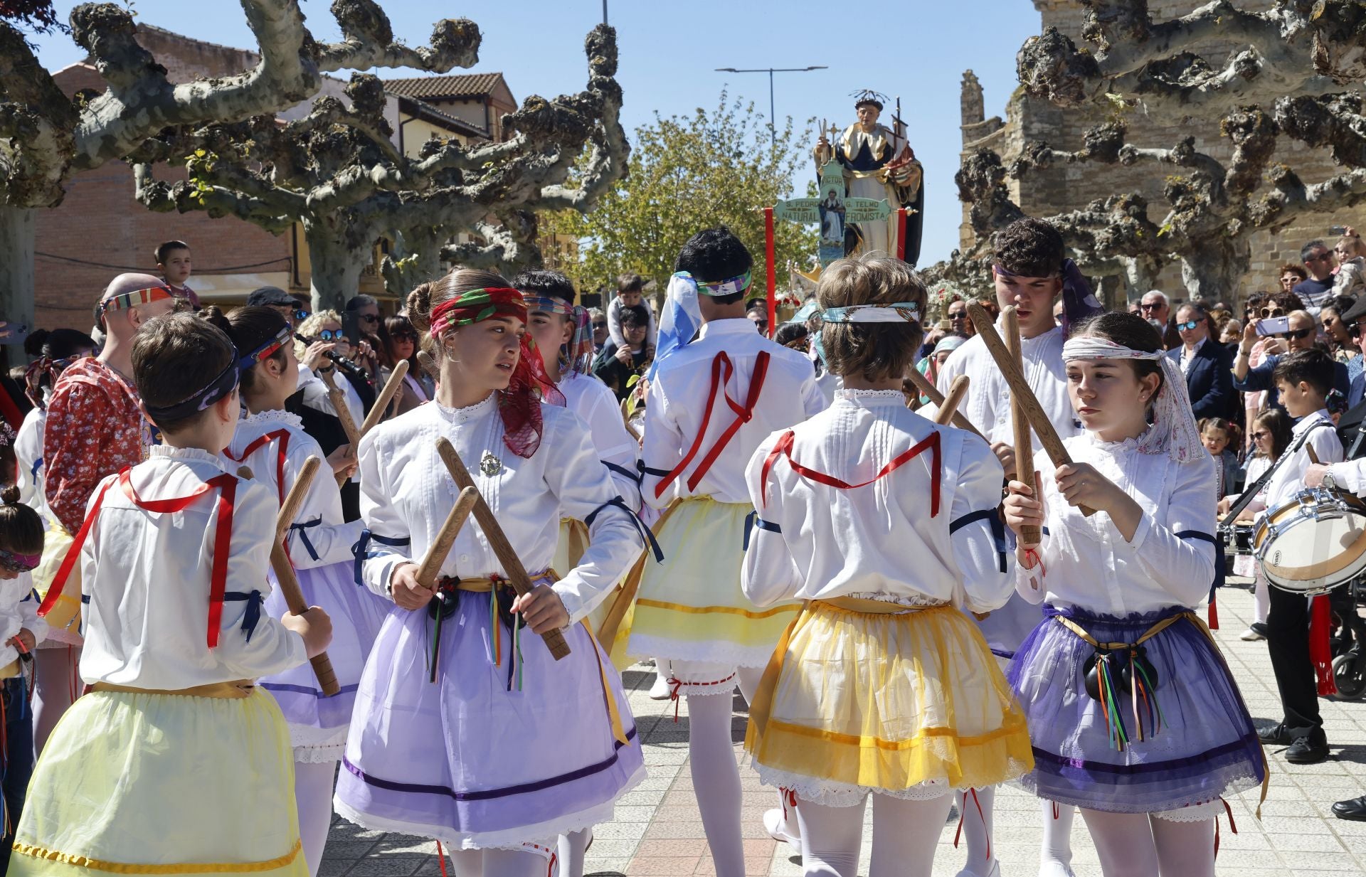 Frómista vibra con la procesión por San Telmo