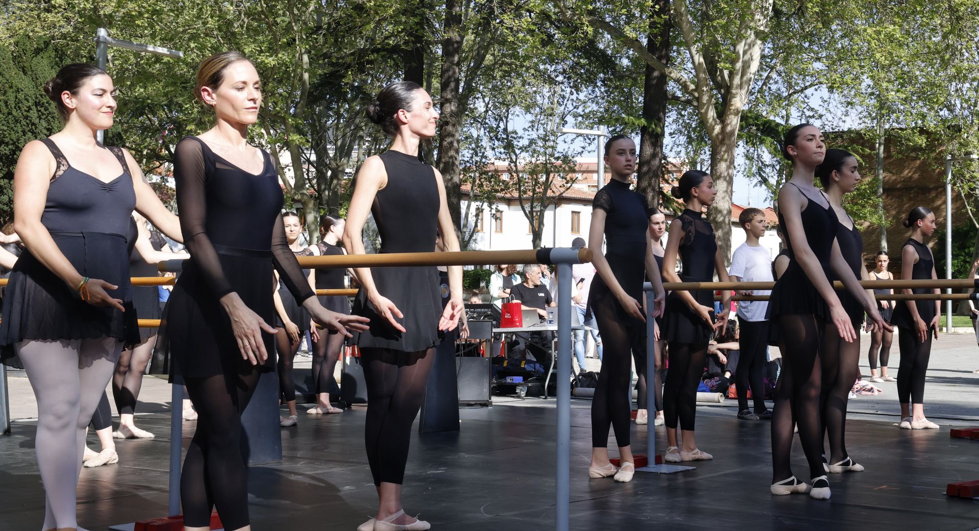 Palencia baila para homenajear a Noverre