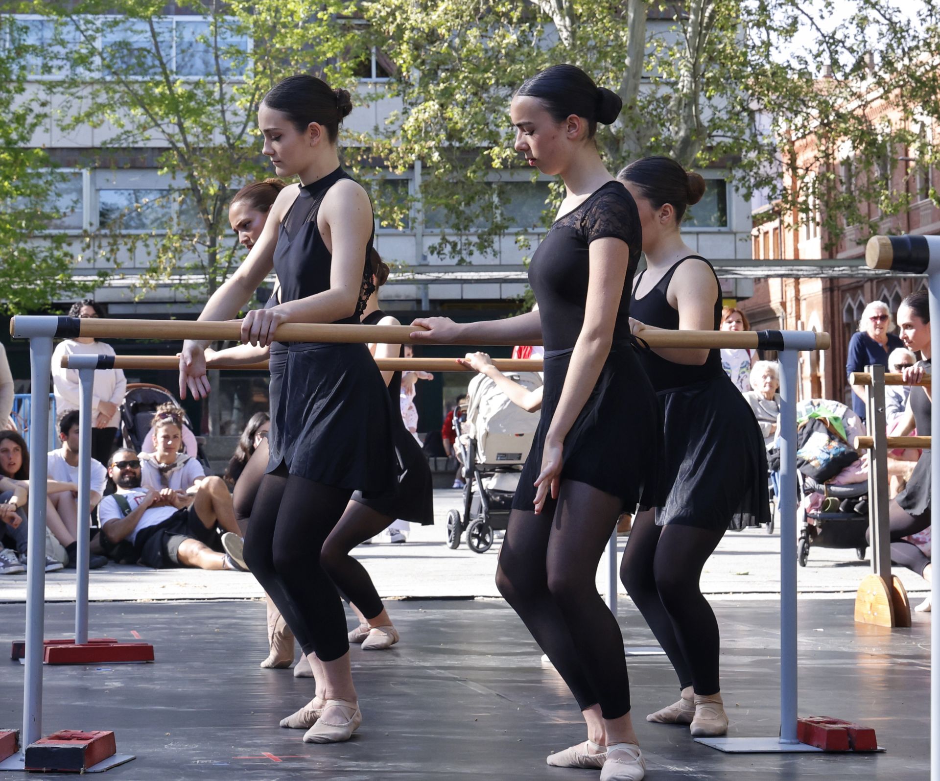 Palencia baila para homenajear a Noverre