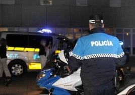 Se cae por una intoxicación etílica cuando está con un bebé de un año a su cargo