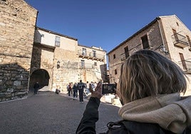 Turistas en la localidad segoviana de Sepúlveda, en una imagen de archivo.