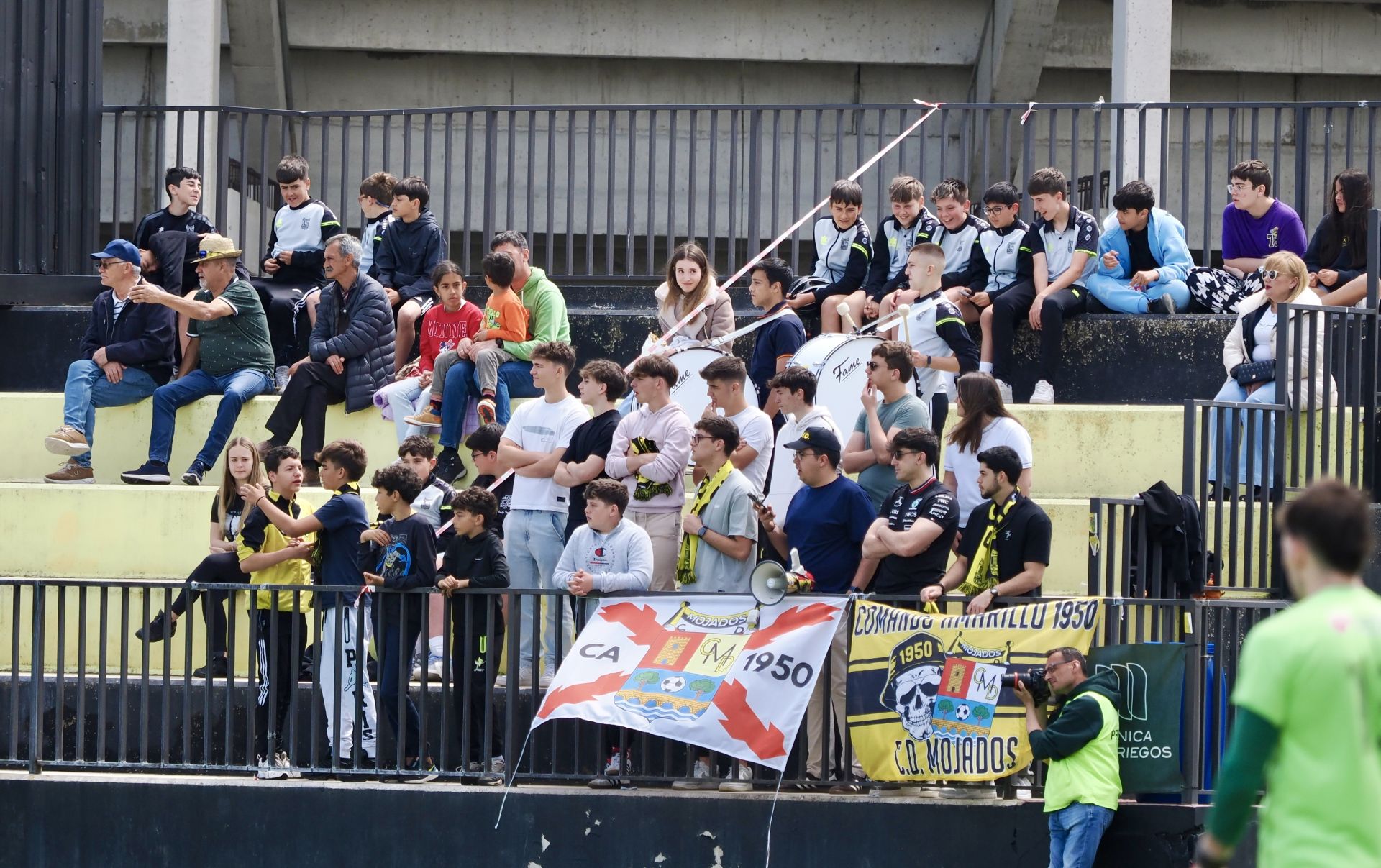 El partido entre el Mojados y el Almazán, en imágenes