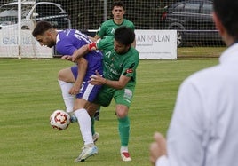 Conde, en una acción del partido entre el Becerril y el Astorga.