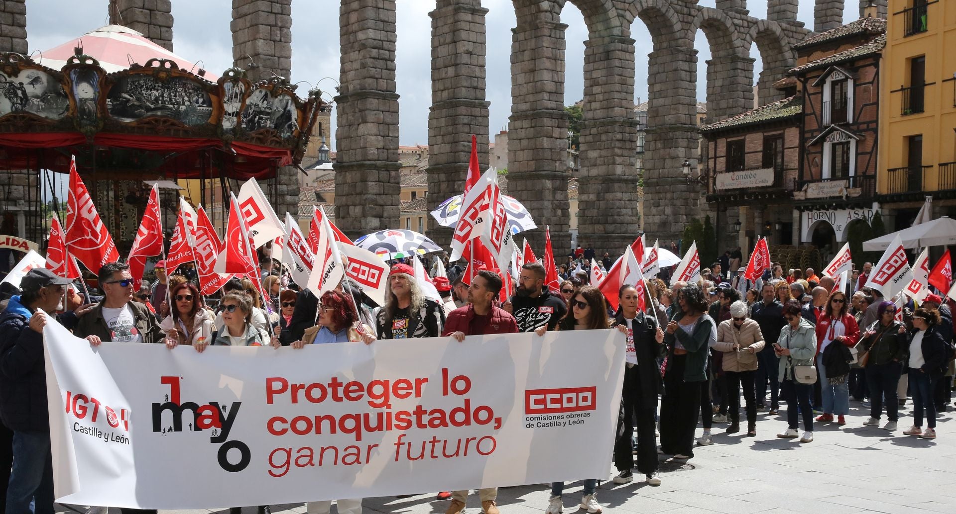 Fotografías de la manifestación del Primero de Mayo en Segovia