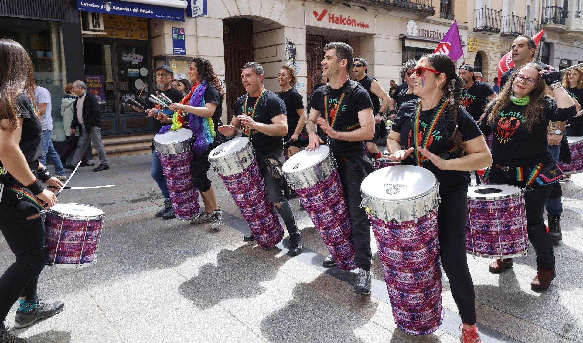 Festivo y reivindicativo Primero de Mayo en Palencia