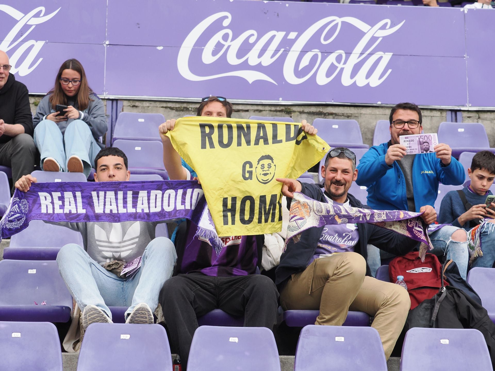 Búscate en la grada del Real Valladolid - FC Barcelona (1/5)