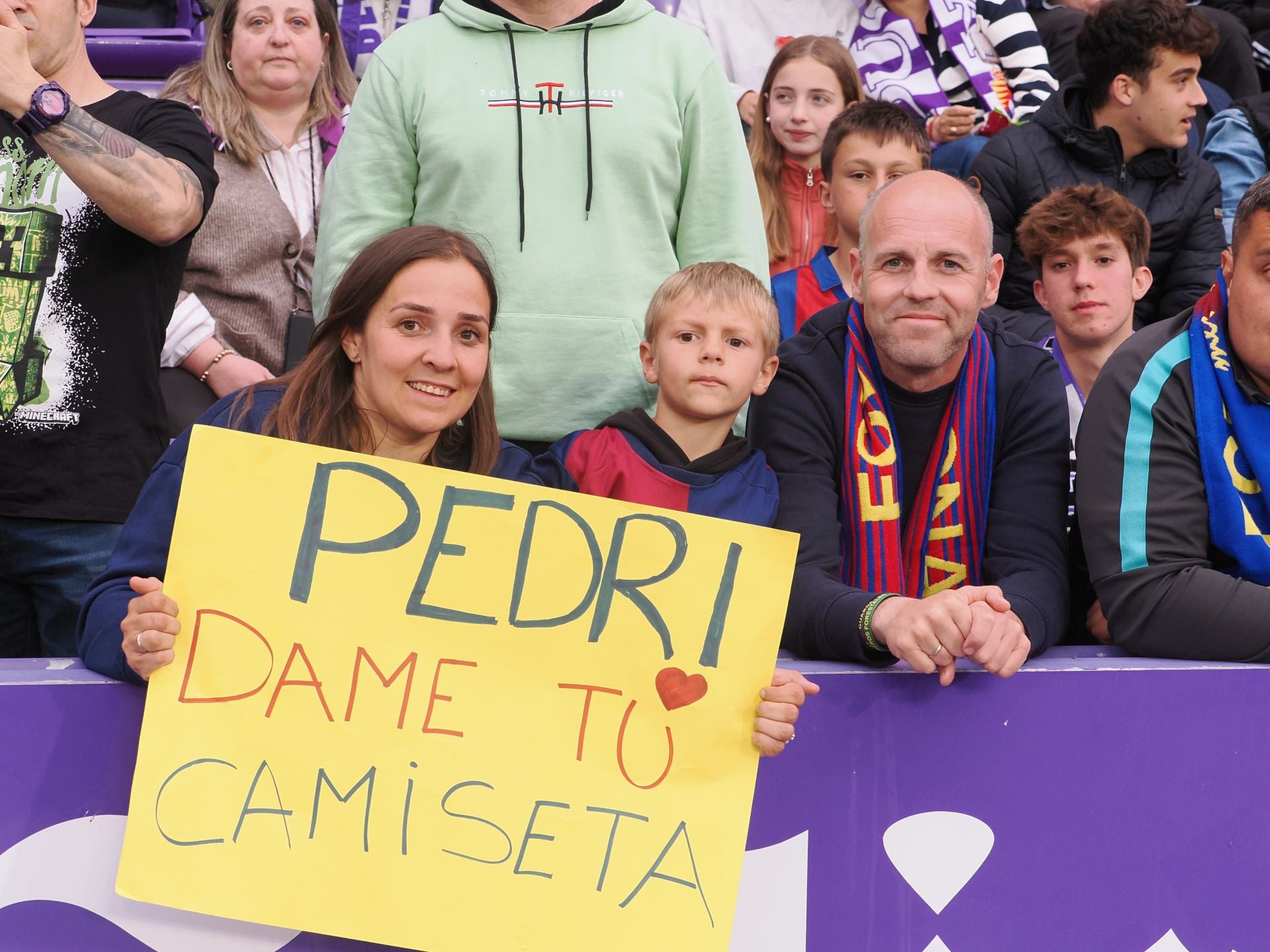 Búscate en la grada del Real Valladolid - FC Barcelona (5/5)