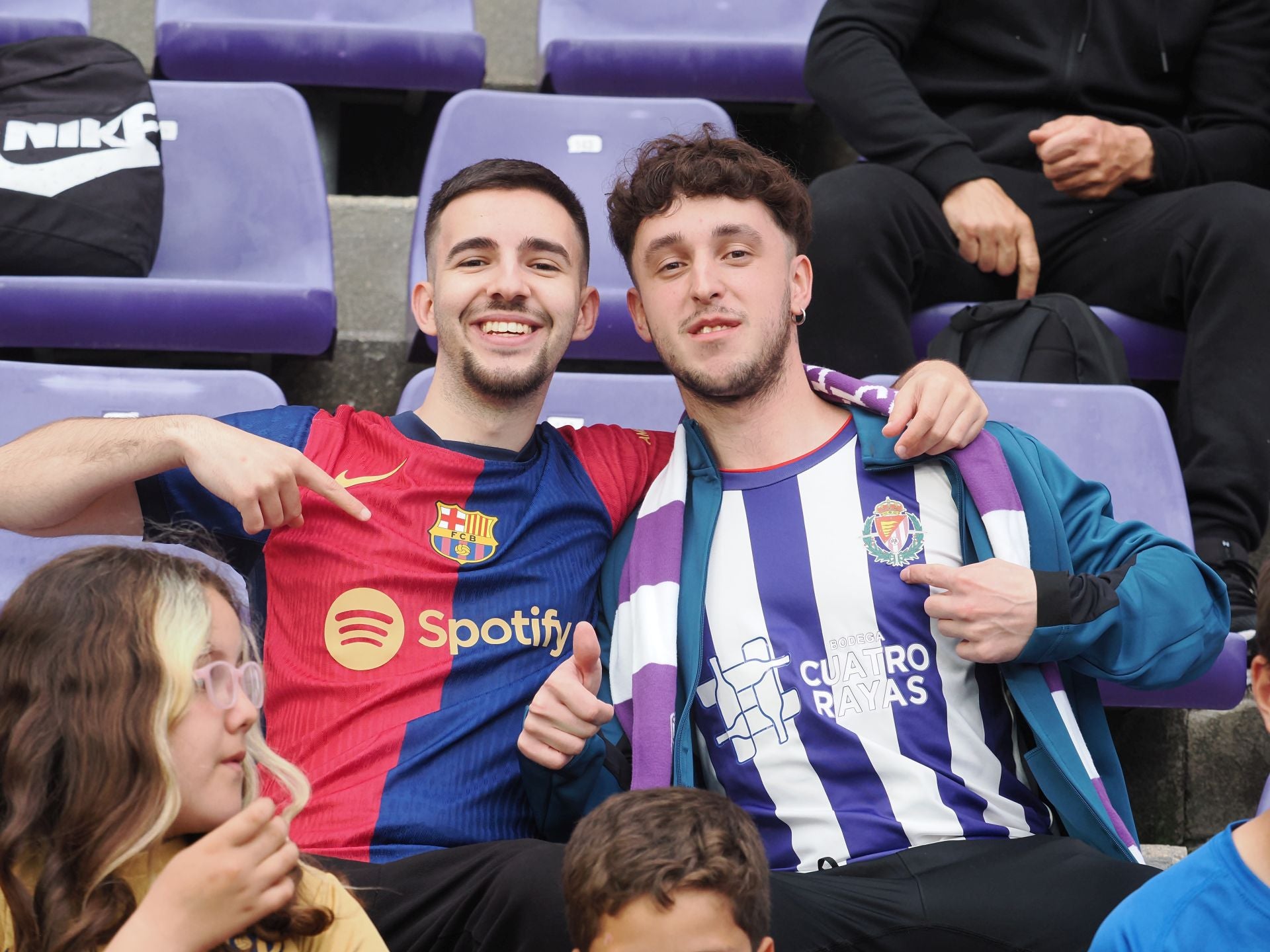 Búscate en la grada del Real Valladolid - FC Barcelona (2/5)