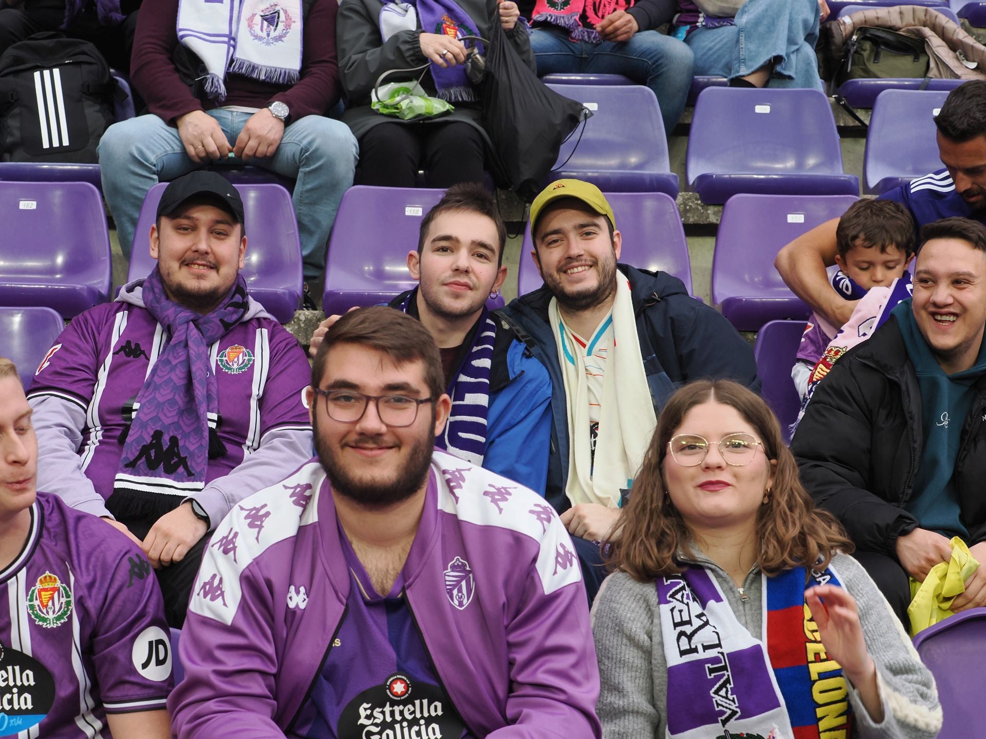 Búscate en la grada del Real Valladolid - FC Barcelona (3/5)