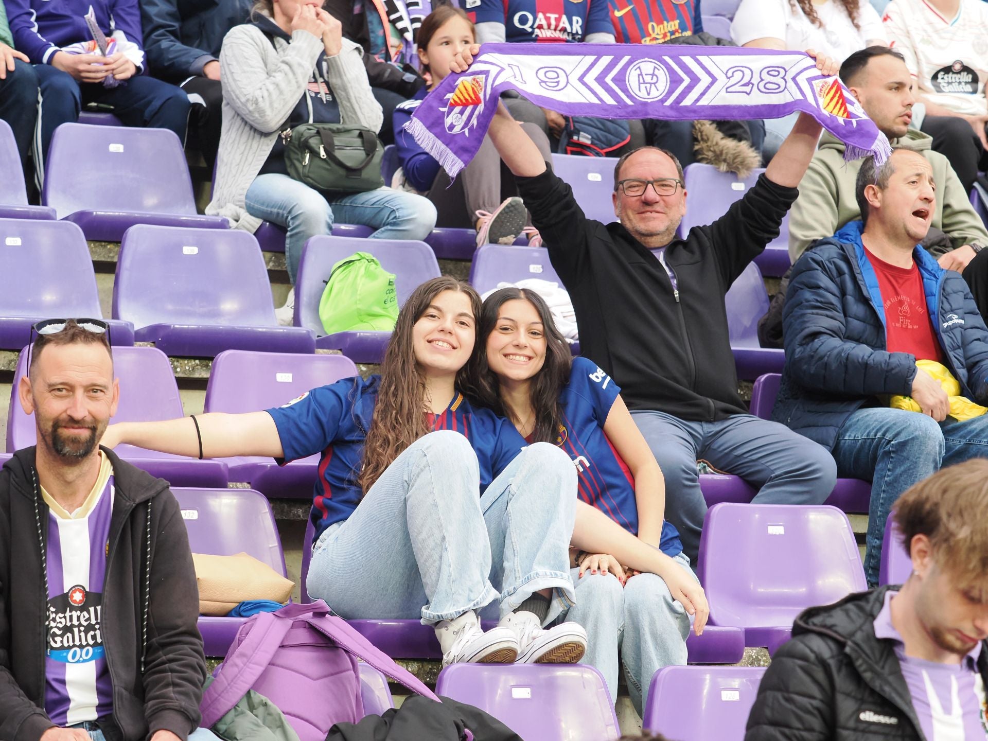 Búscate en la grada del Real Valladolid - FC Barcelona (3/5)