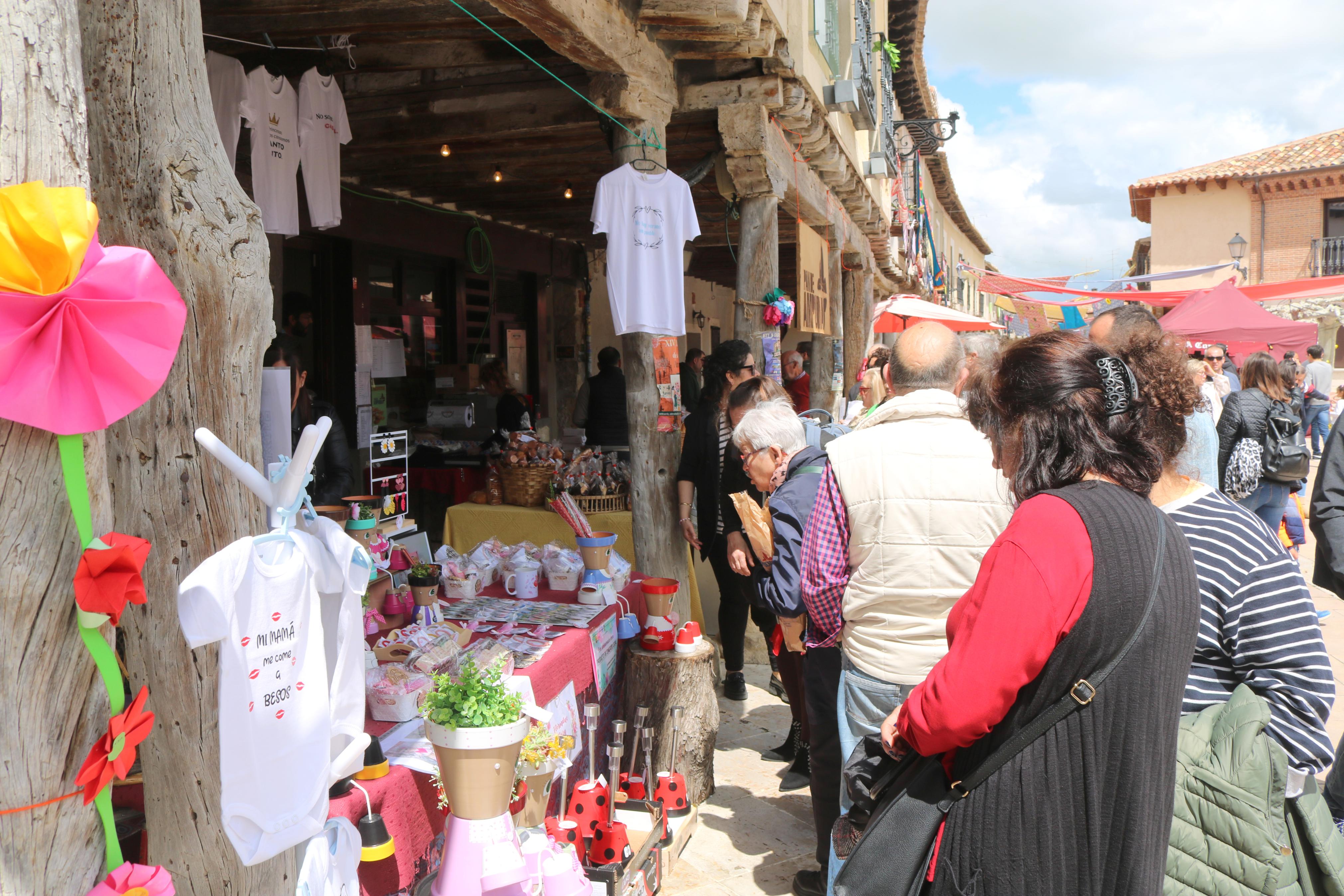 XIV Mercado de la Flor en Ampudia