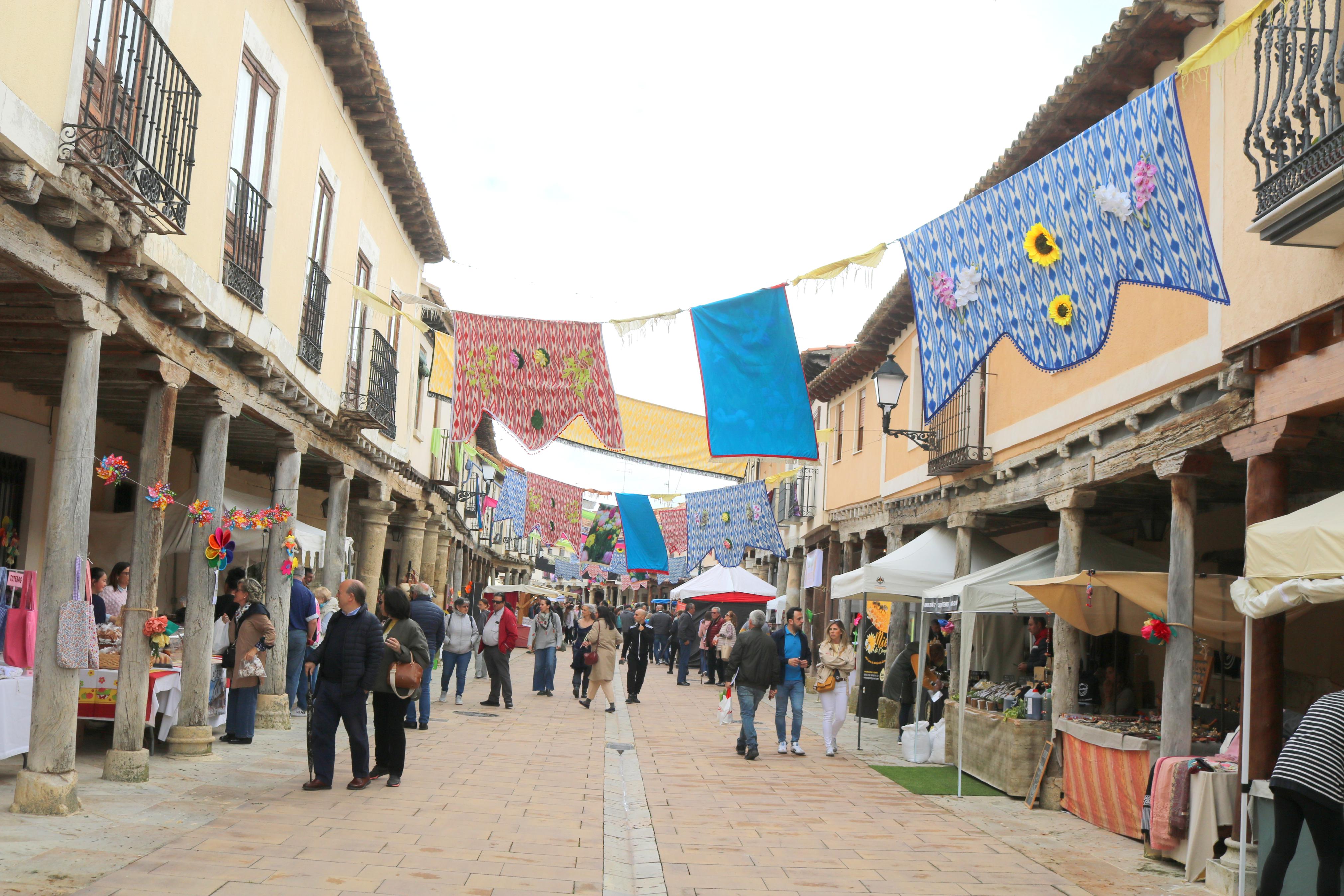 XIV Mercado de la Flor en Ampudia